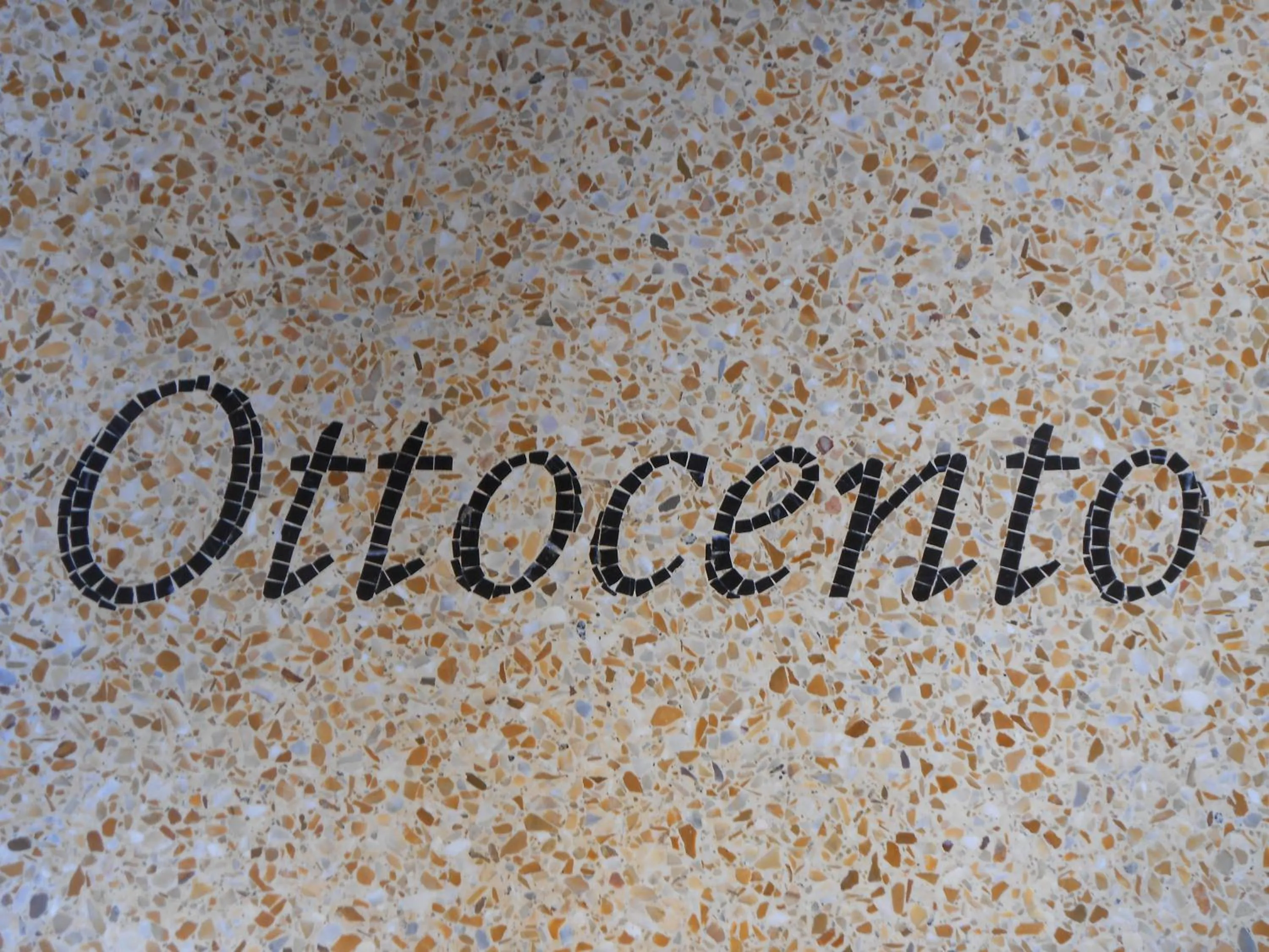 Decorative detail in Ca' Ottocento