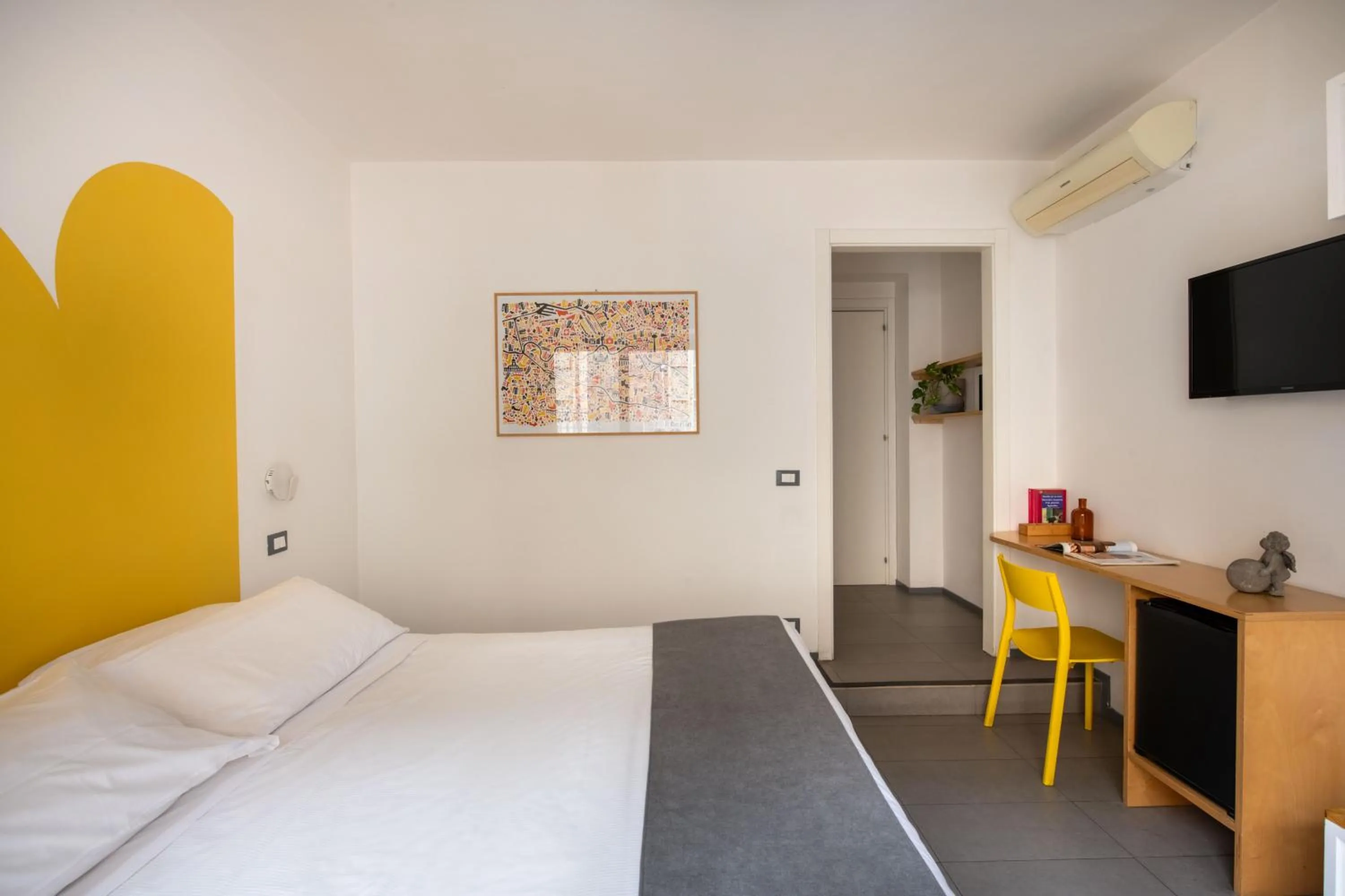 Bed in Pretoria Rooms