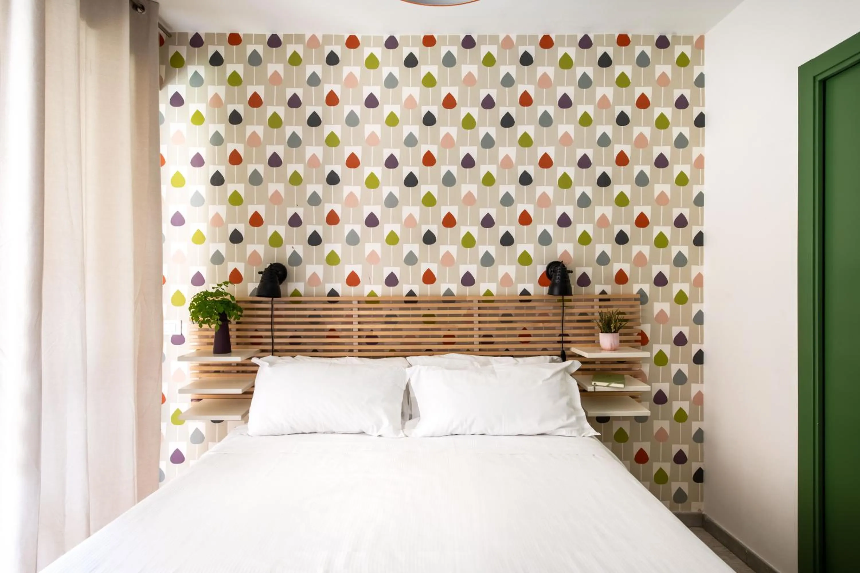 Bed in Pretoria Rooms