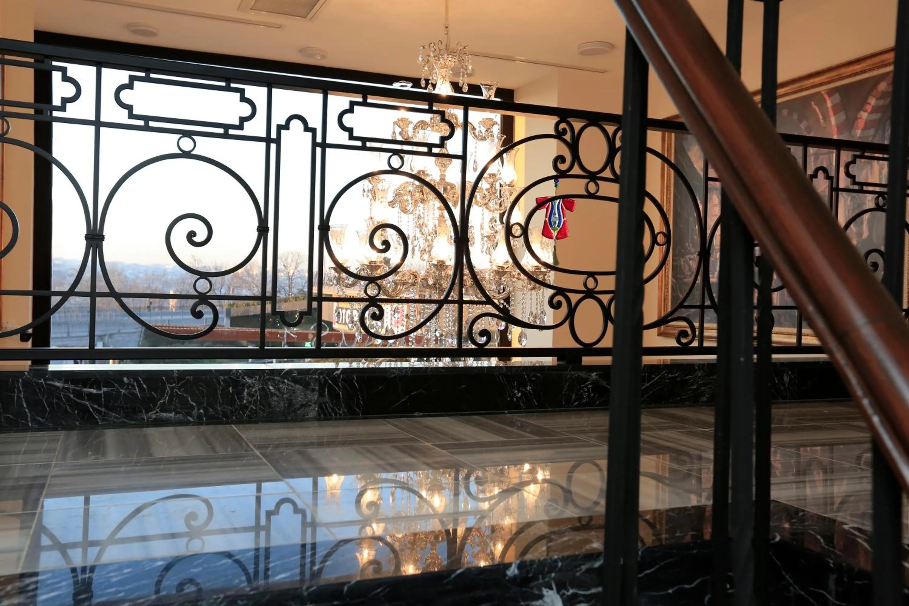 Property building in Art Nouveau Pera