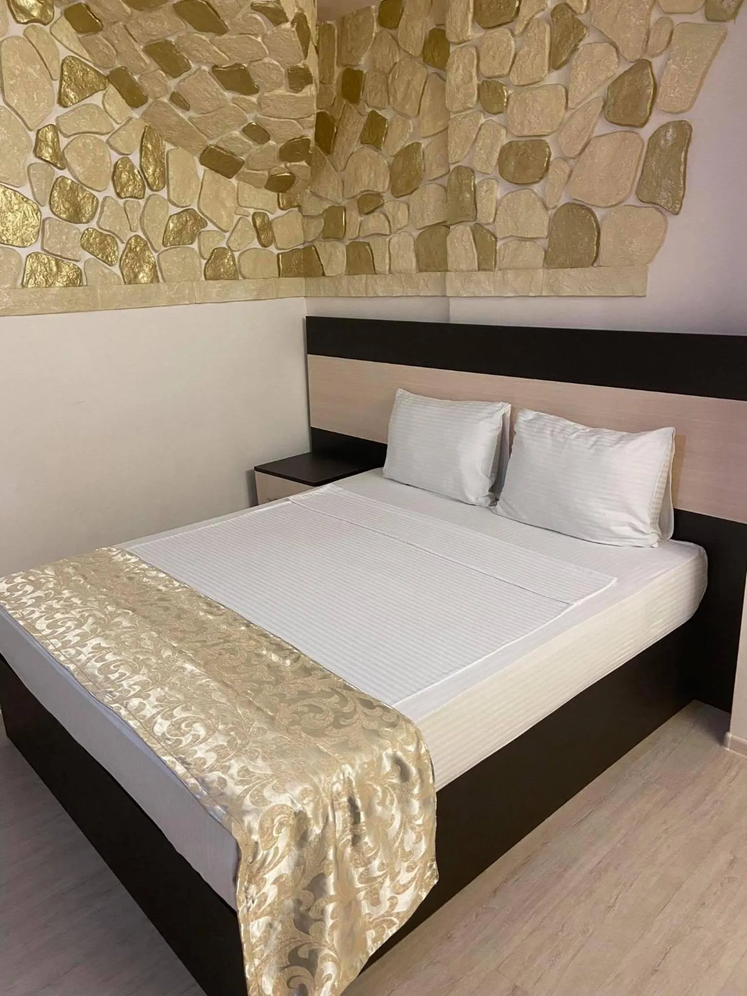 Bedroom, Bed in Premium Hotel Yerevan