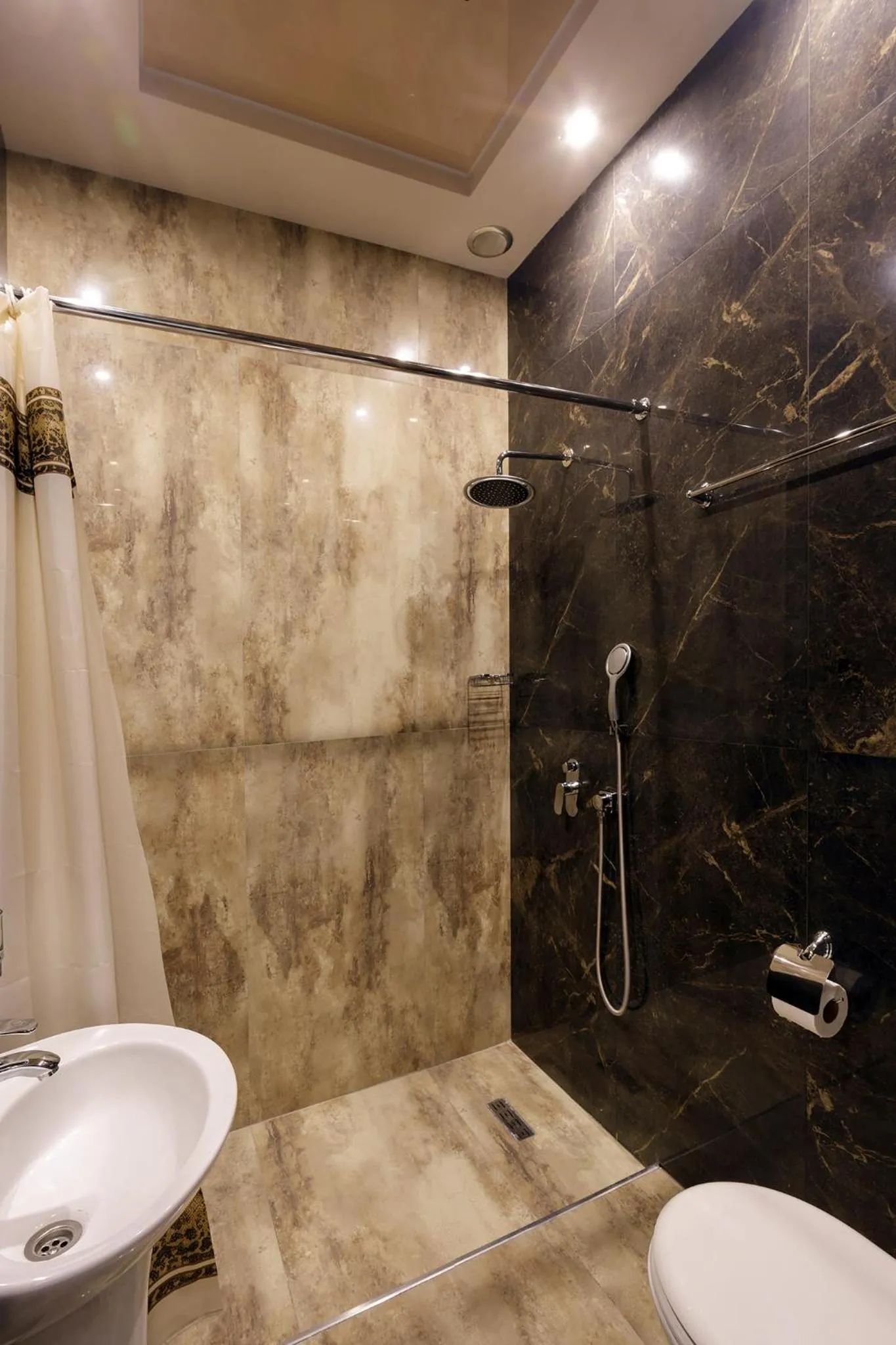 Bathroom in Premium Hotel Yerevan