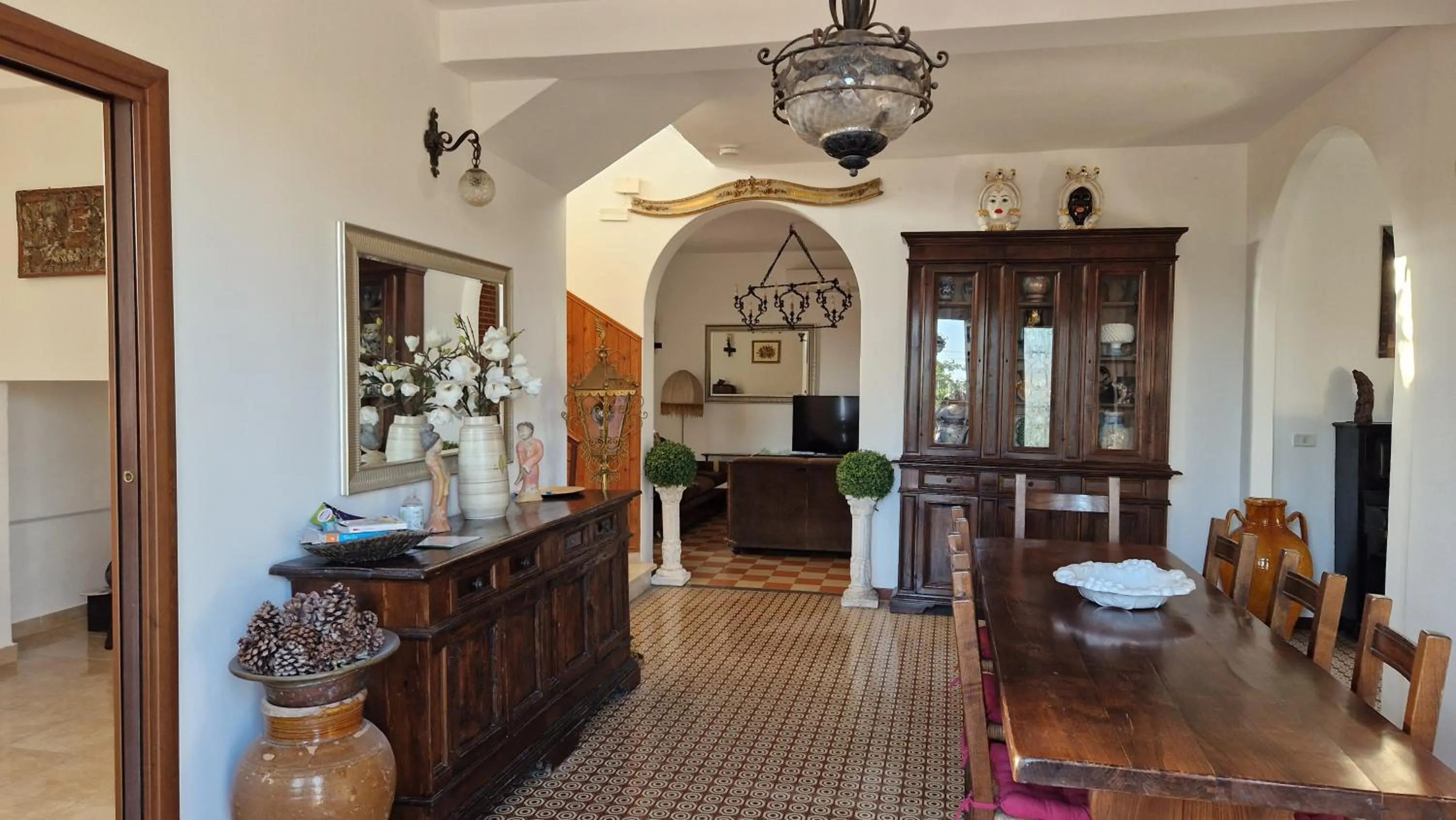Dining area in Villa Sicels - Agnone Beach - Syracuse