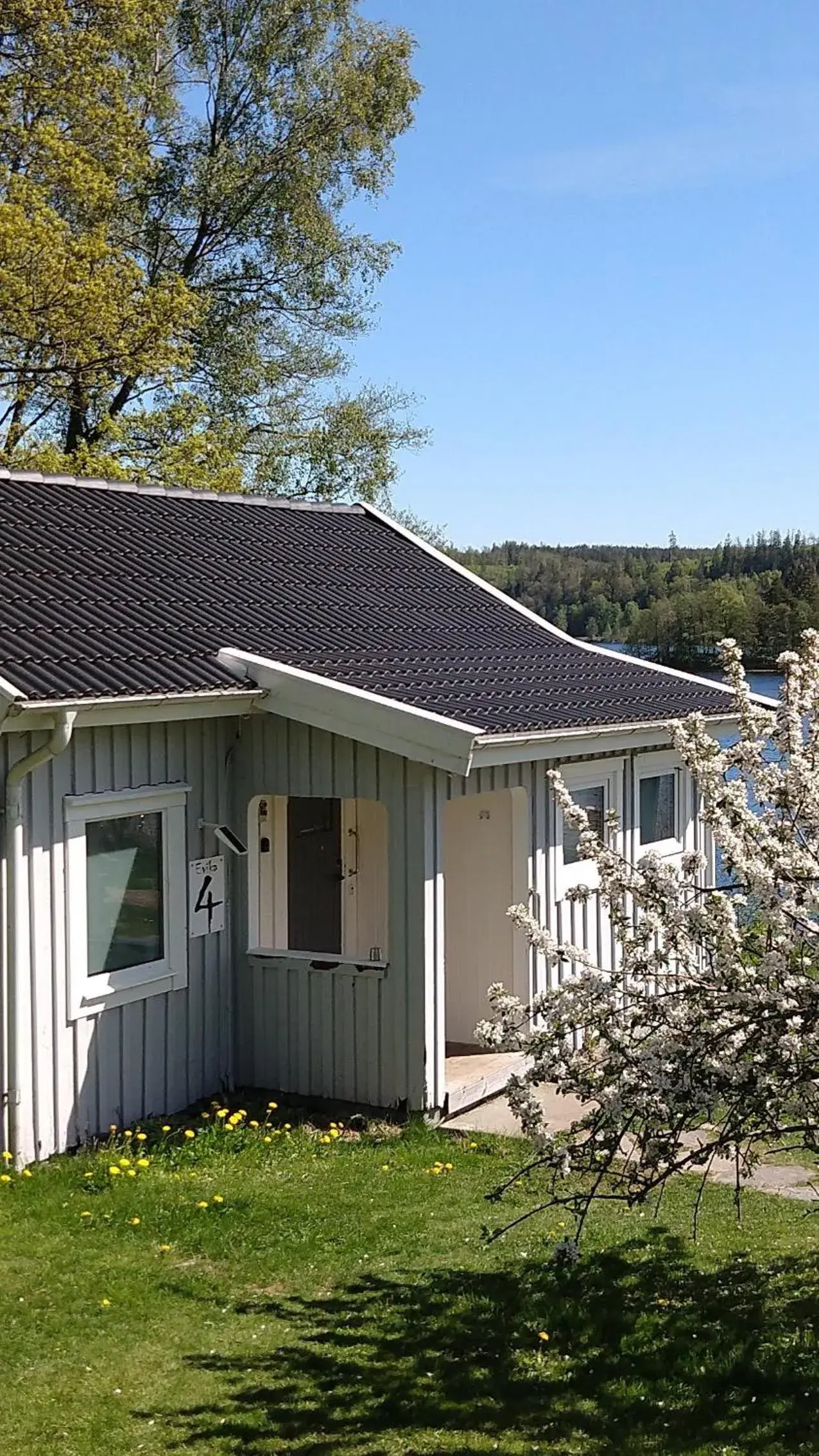 Superior Double or Twin Room with Lake View - single occupancy in Évika boutique hotel Superior Double or Twin Room with Lake View - single occupancy in Évika boutique hotel