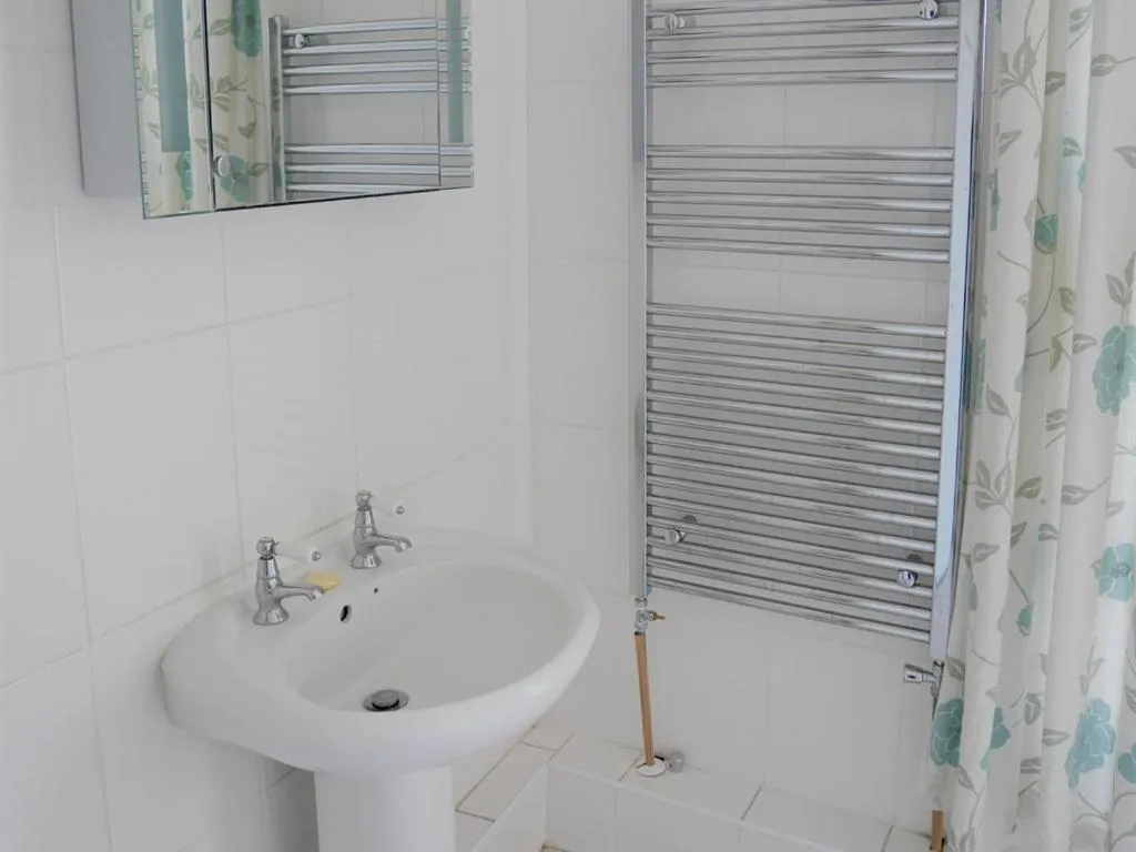 Bathroom in The White Hart