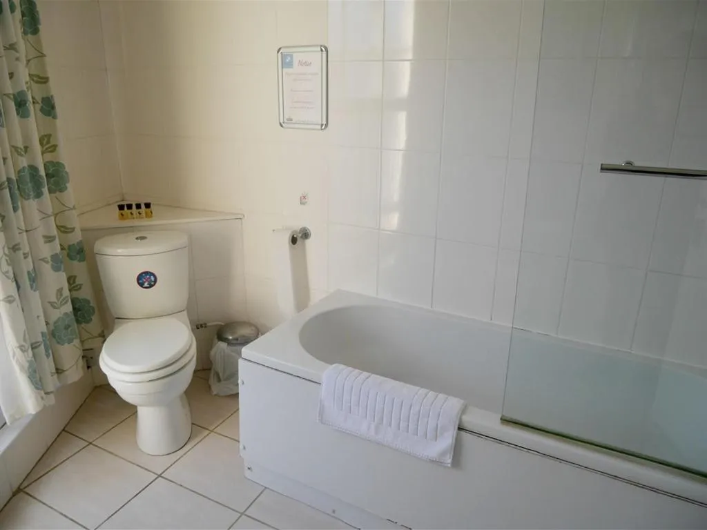 Bathroom in The White Hart