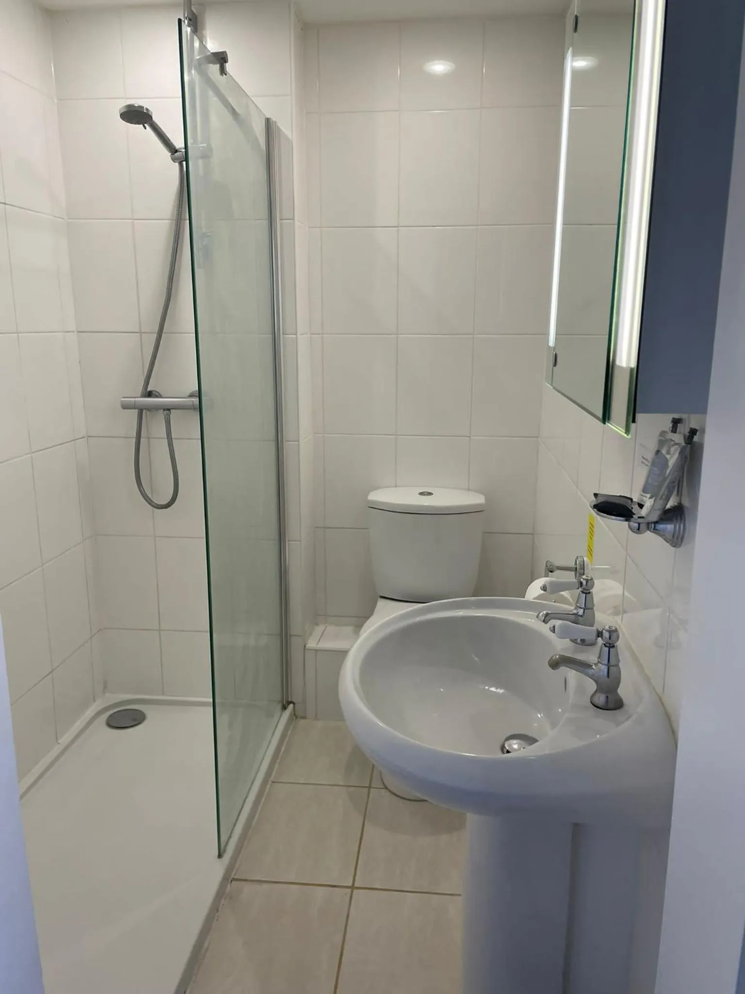 Bedroom in The White Hart