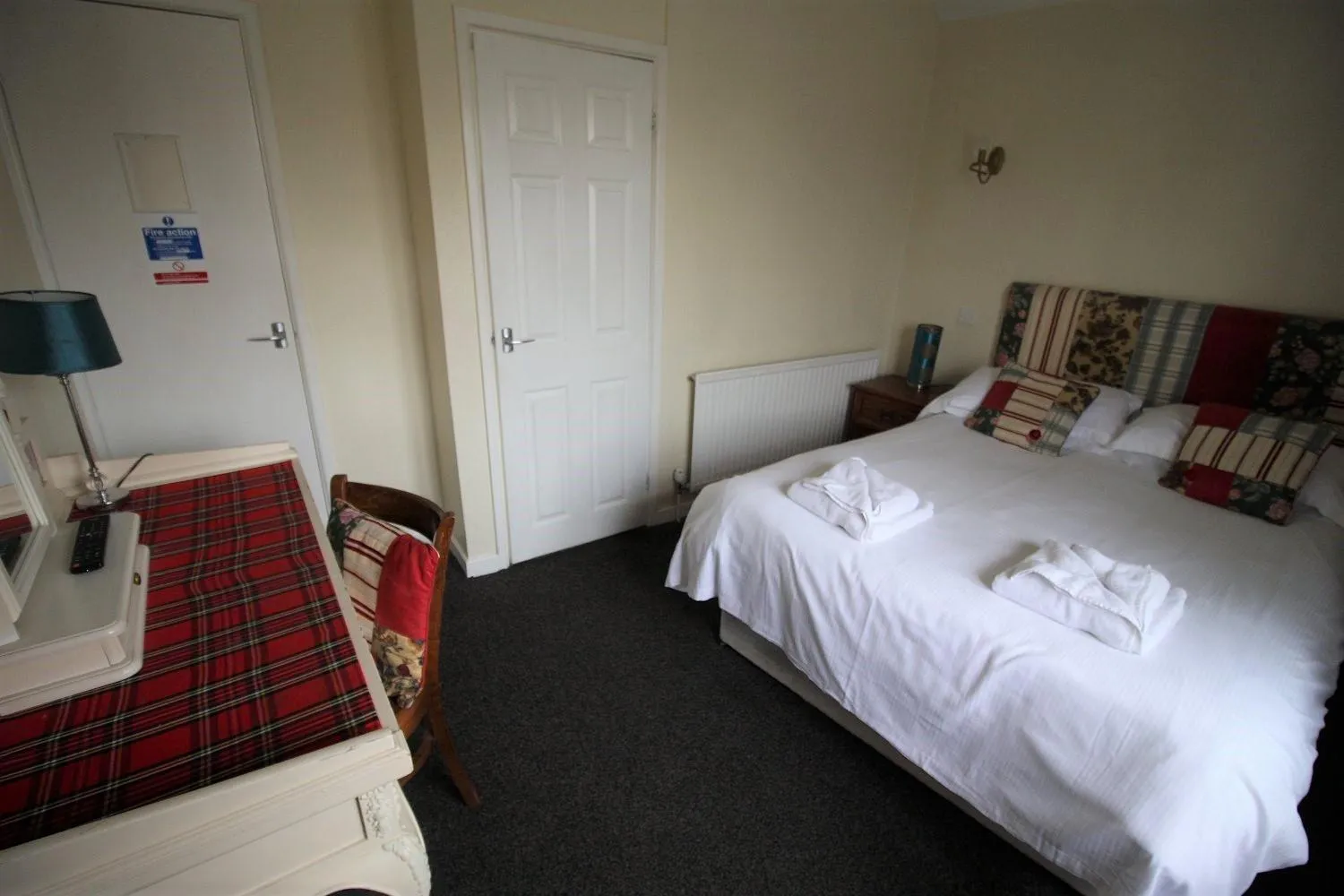 Bedroom, Bed in The White Hart