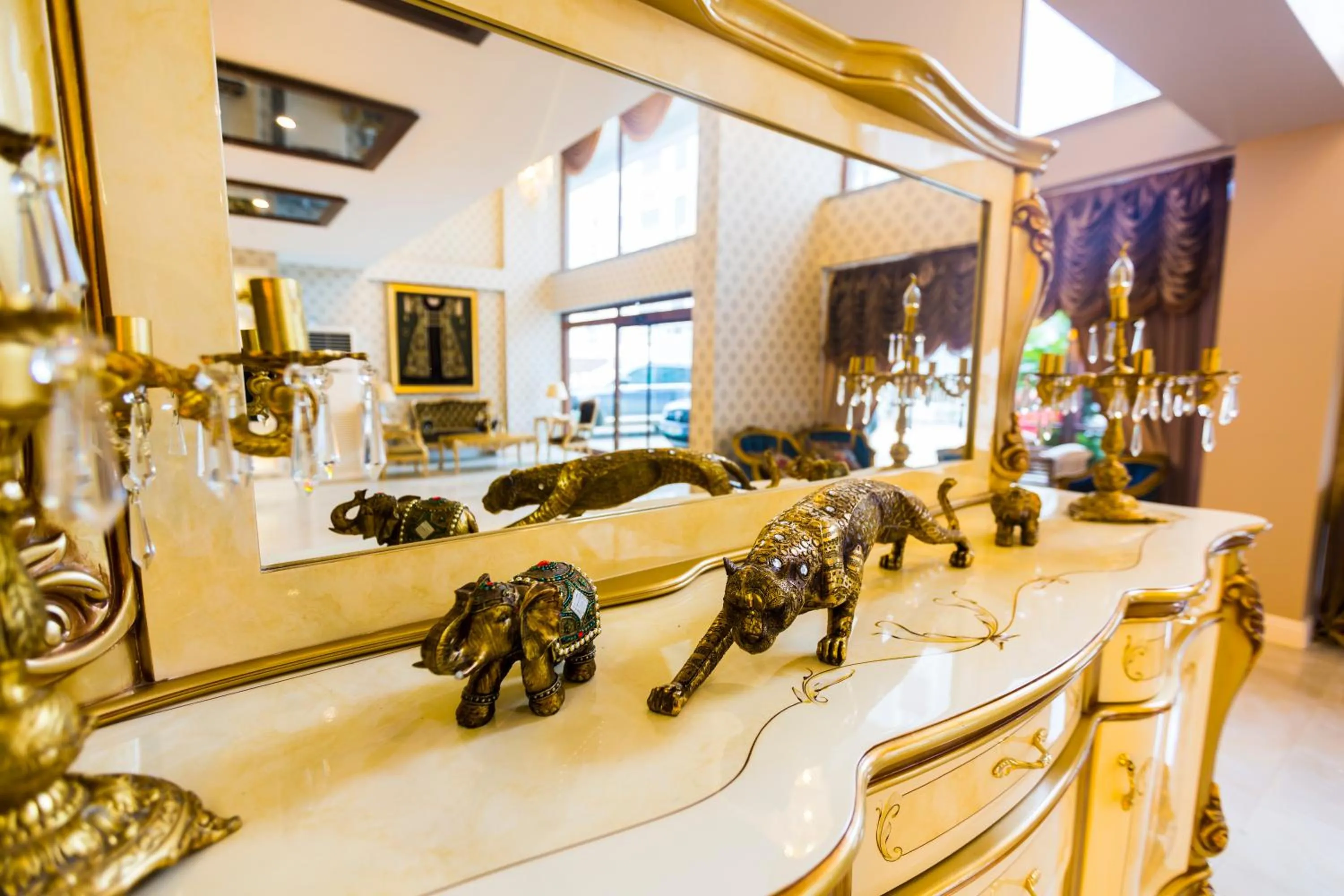 Lobby or reception in REAL KiNG RESiDANCE