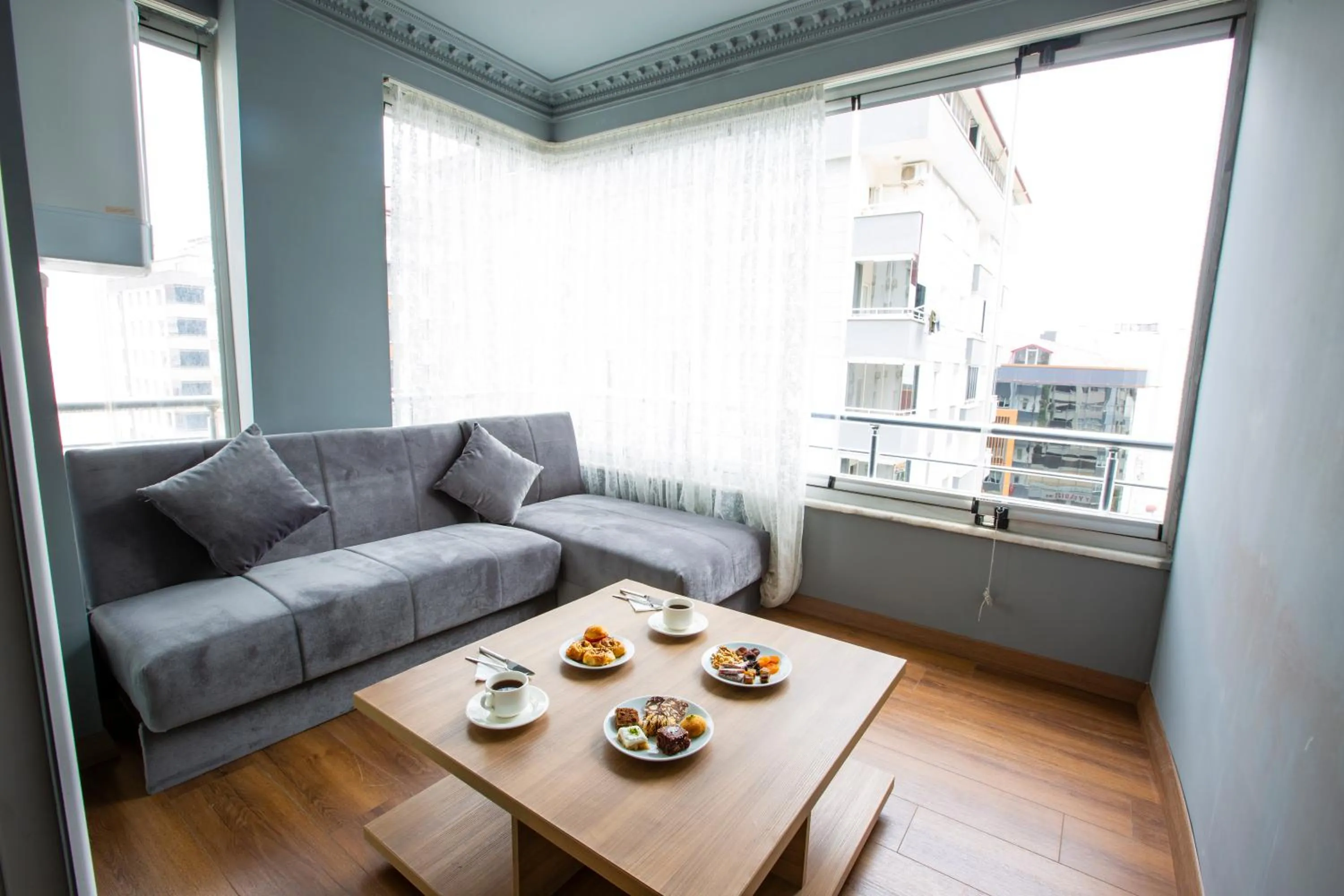 Balcony/Terrace in REAL KiNG RESiDANCE