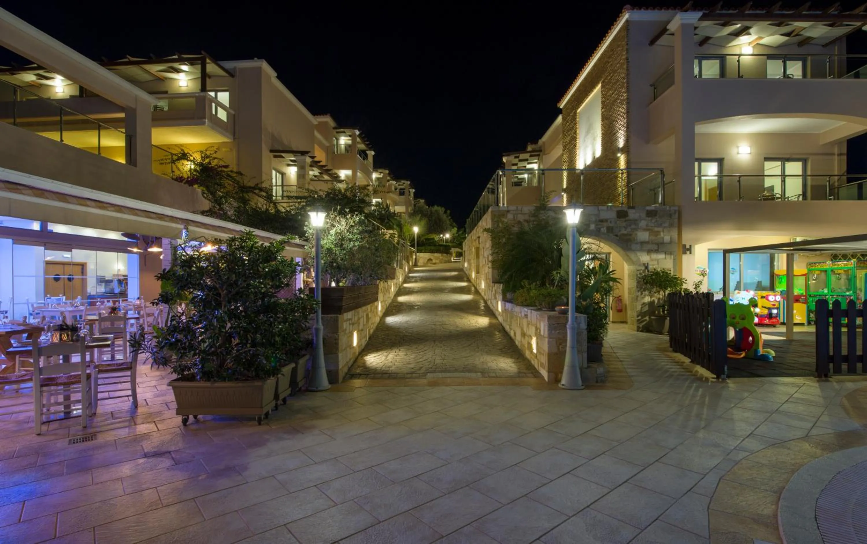 Property building in Isida Hotel Agia Marina