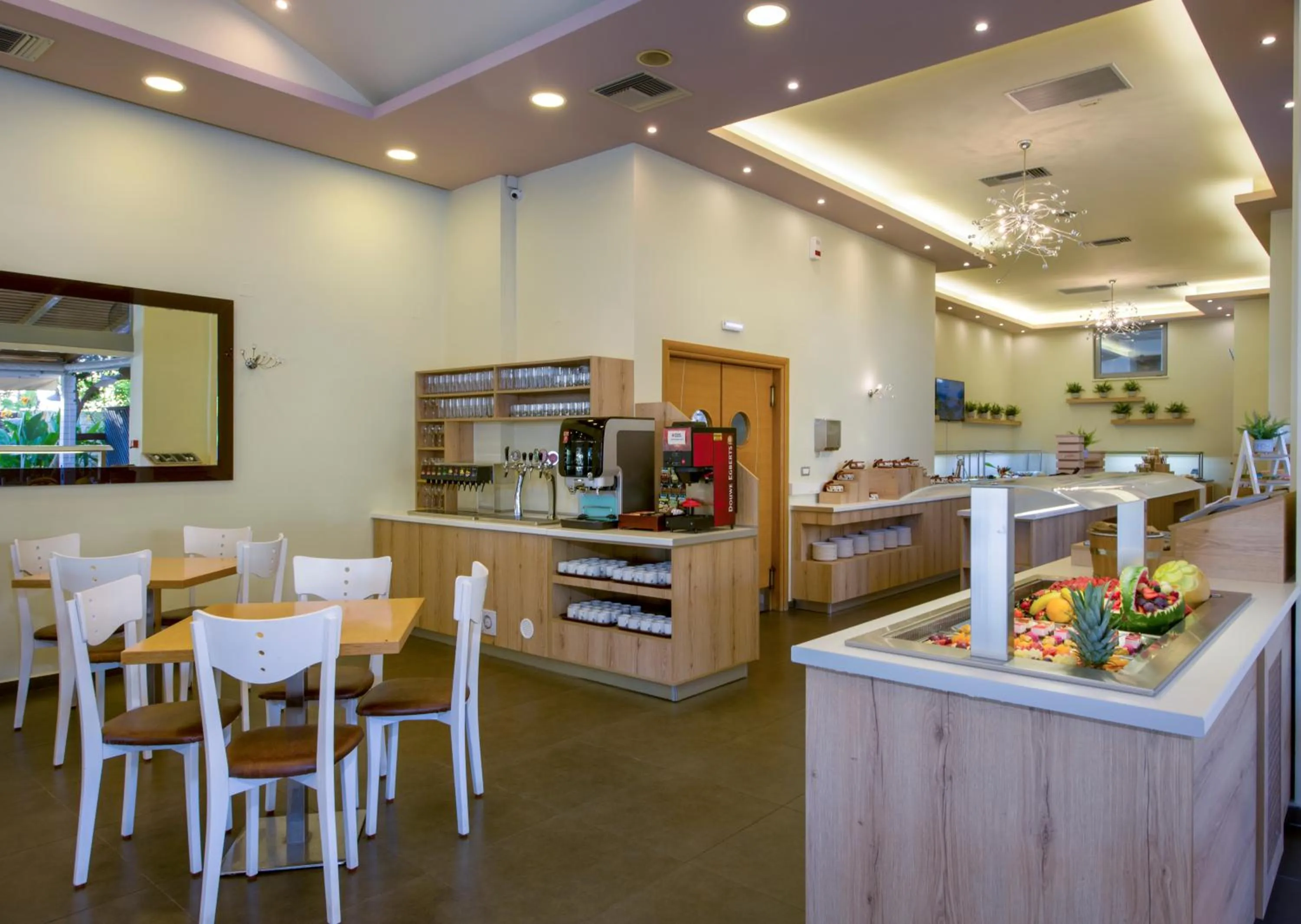 Buffet breakfast in Isida Hotel Agia Marina