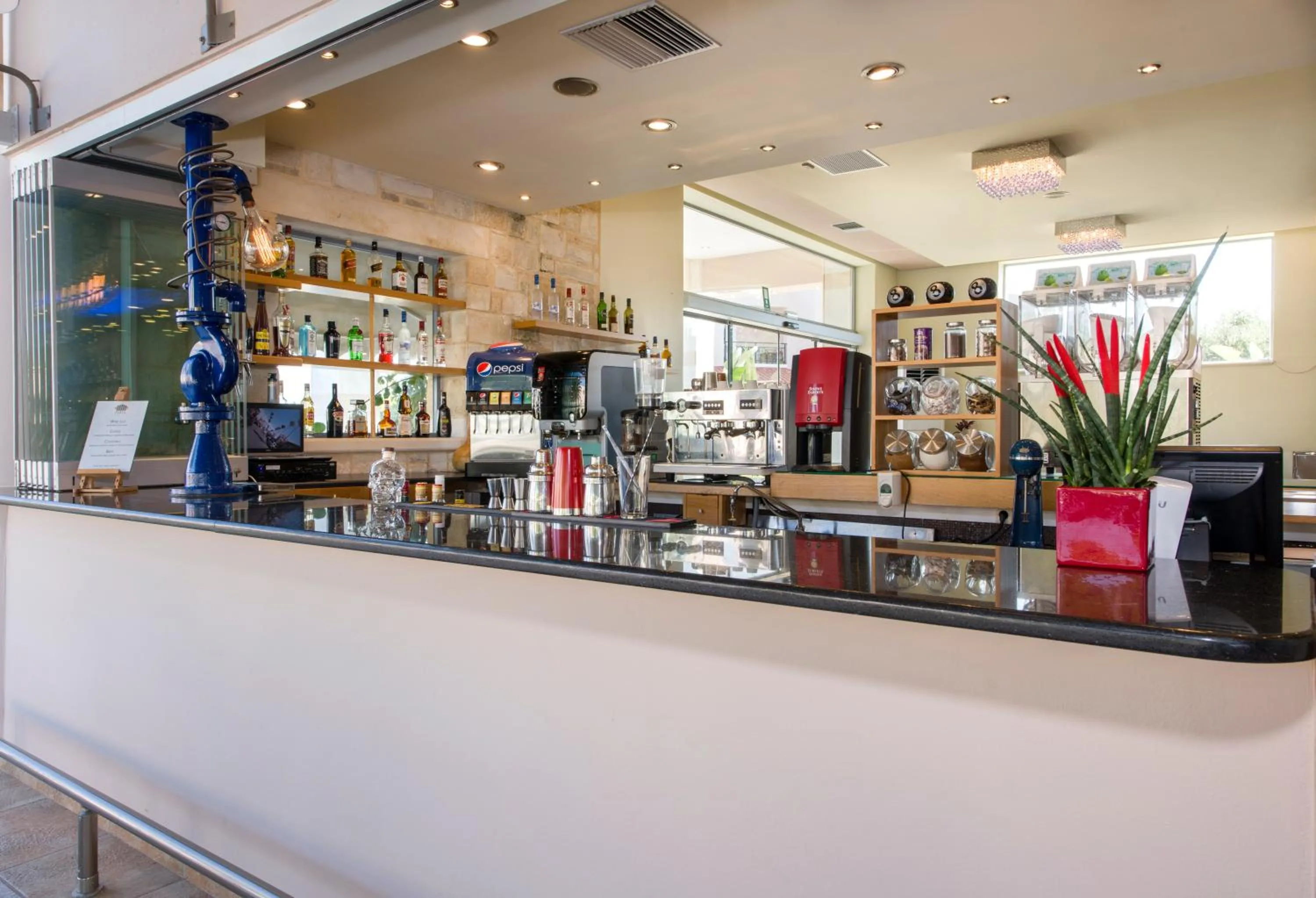 Lounge or bar in Isida Hotel Agia Marina