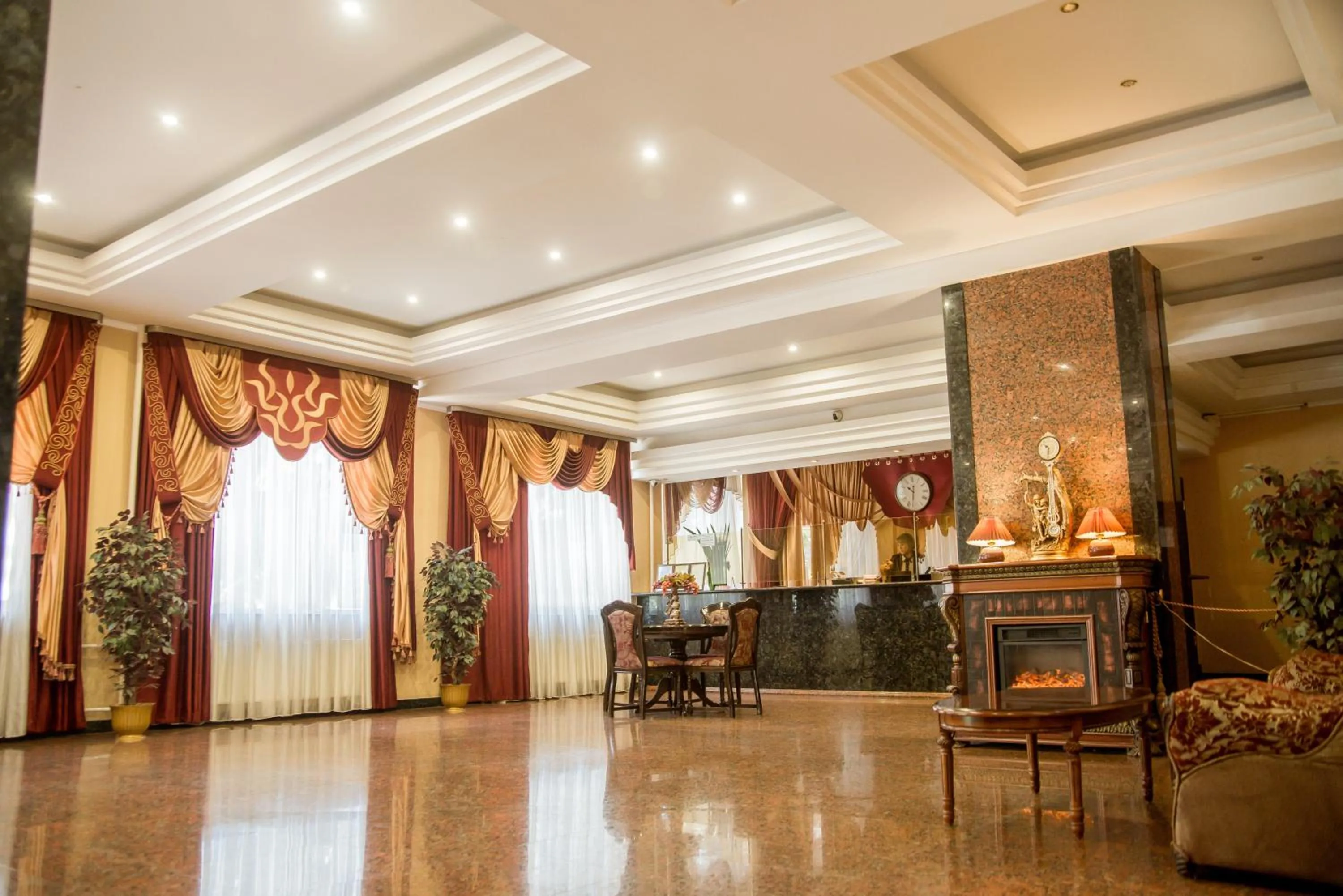 Lobby or reception in Dniprovski Zori