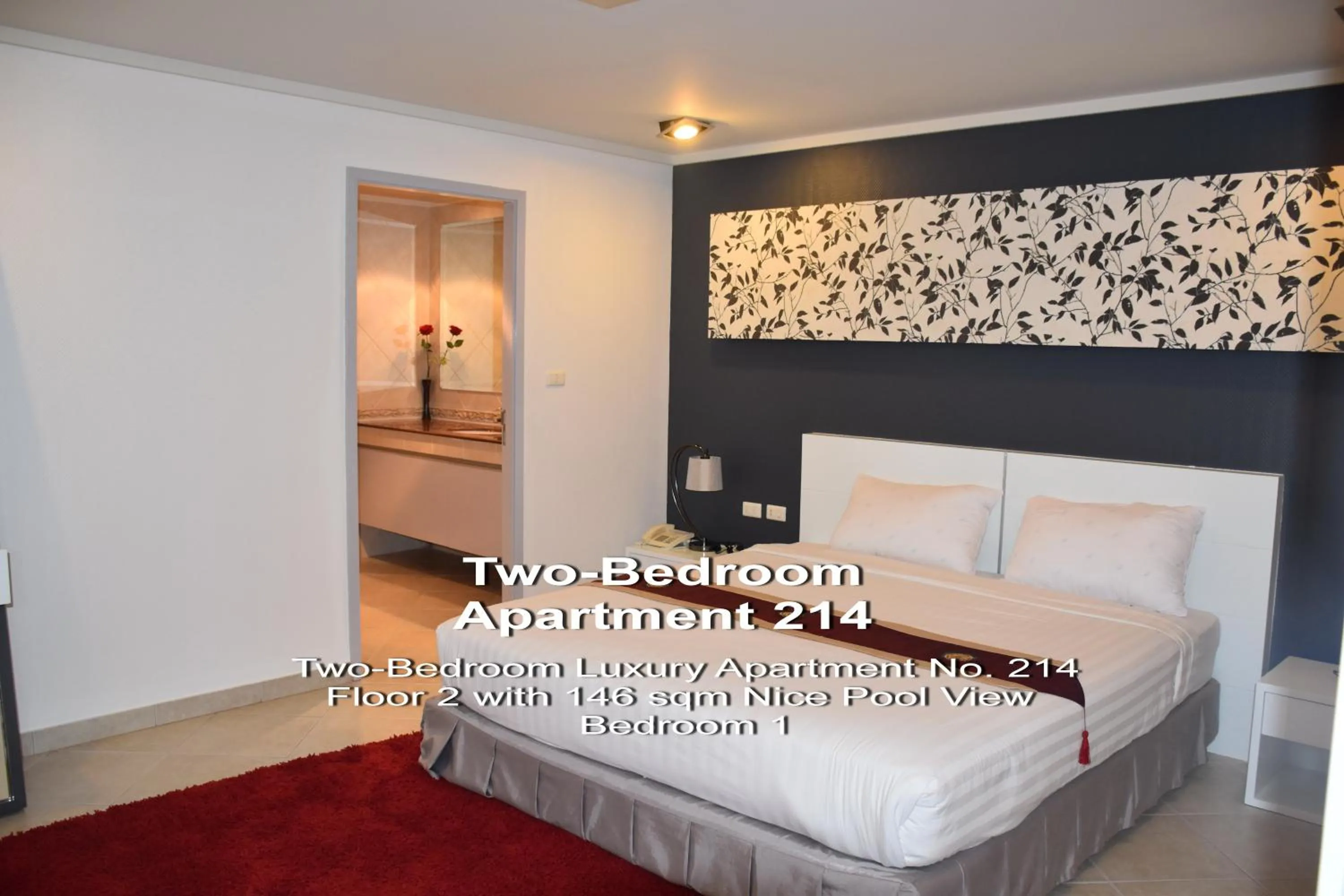 Photo of the whole room, Bed in View Talay Residence 6 Wongamat Beach