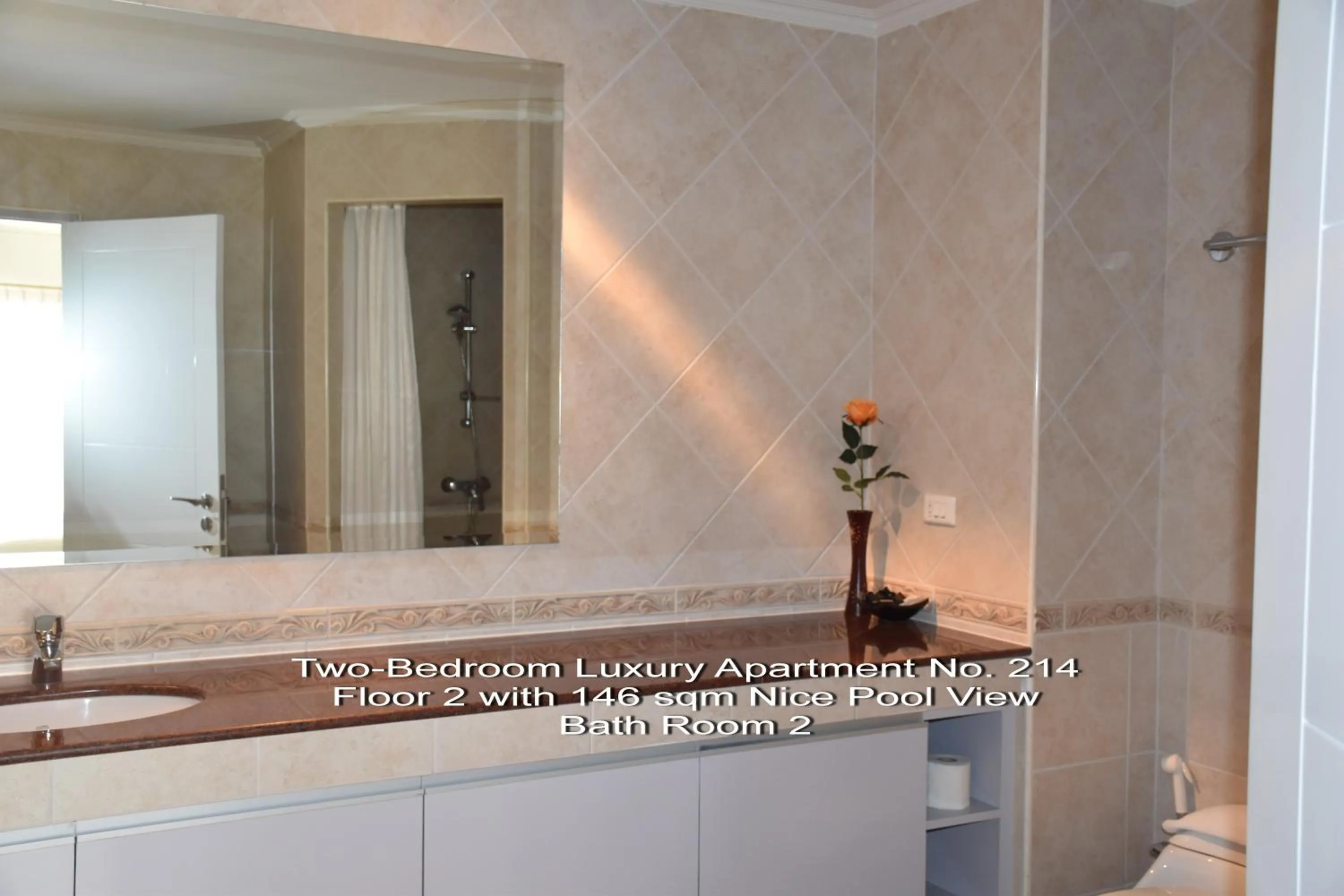 Photo of the whole room in View Talay Residence 6 Wongamat Beach