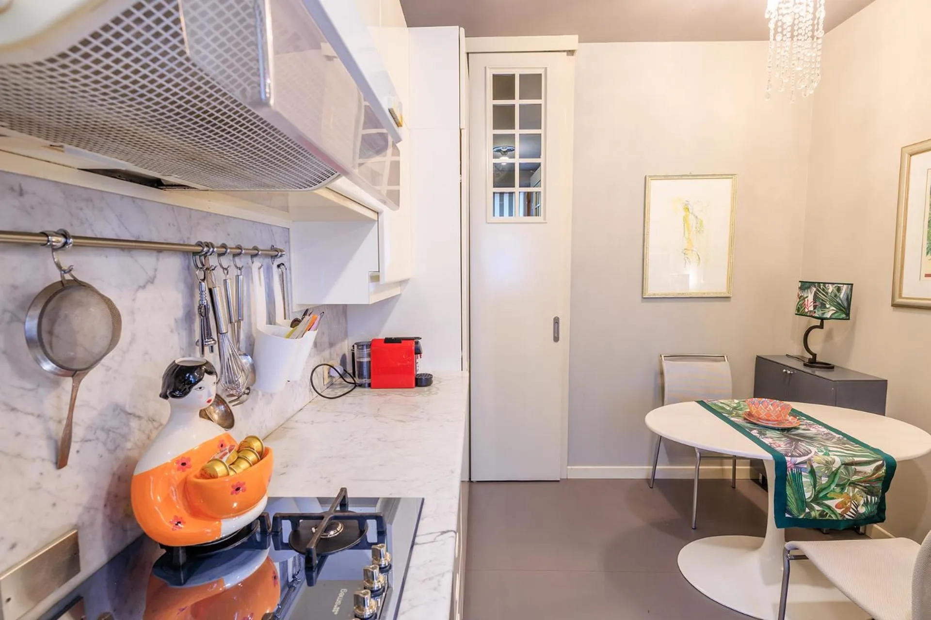 Communal kitchen in B&B Il Tiglio