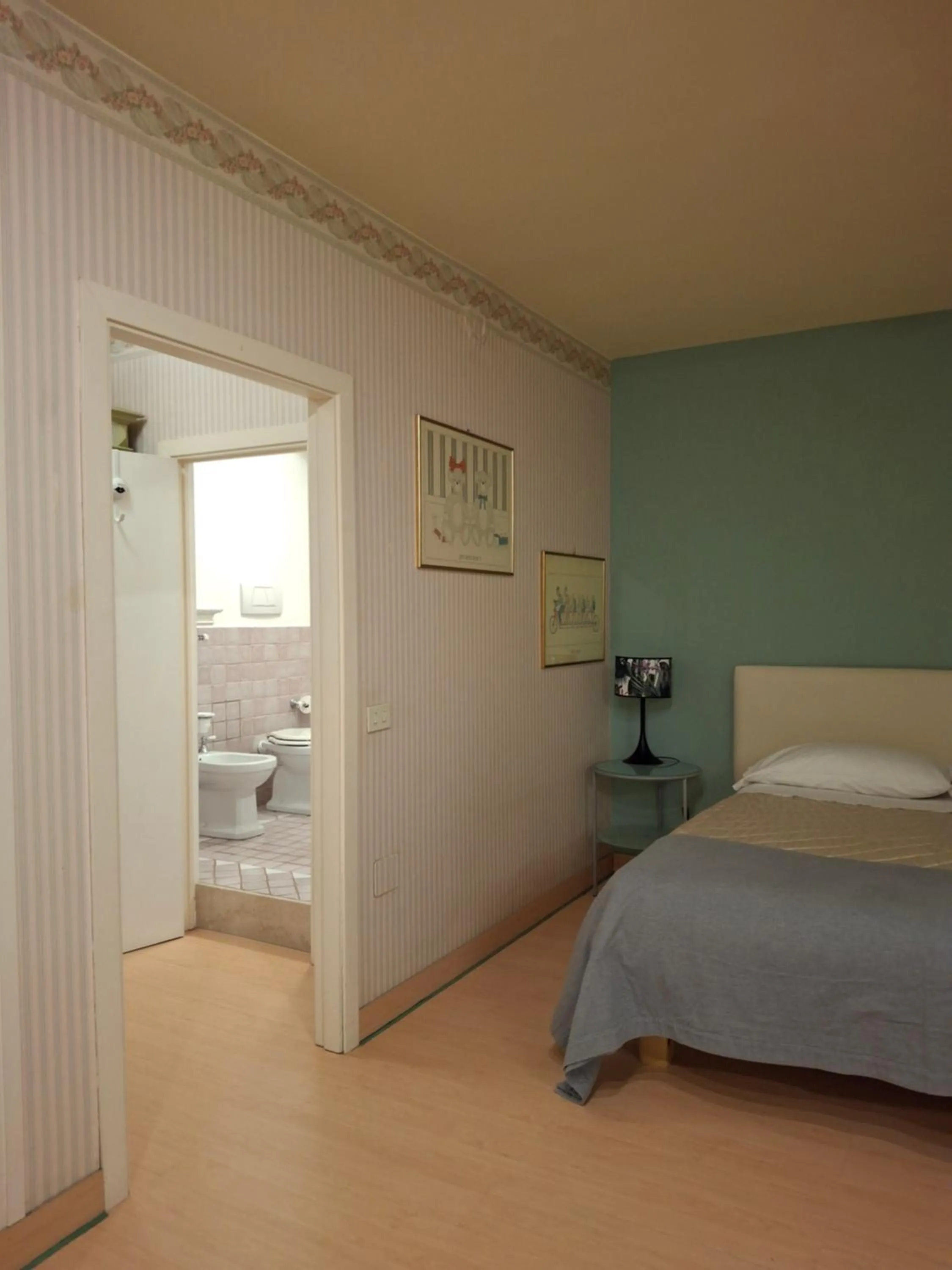 Photo of the whole room, Bed in B&B Il Tiglio