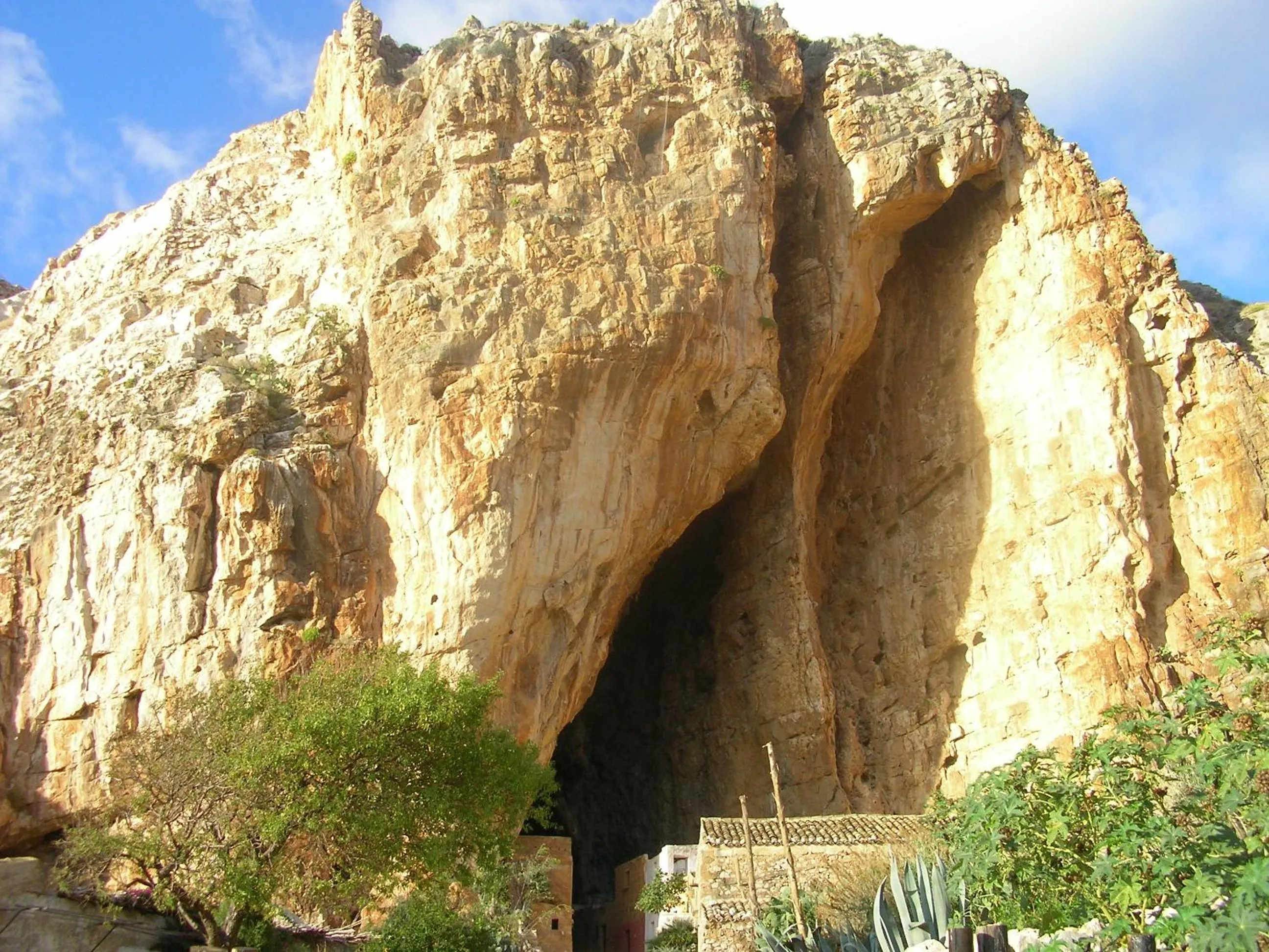 Nearby landmark in Baia Cofano Home