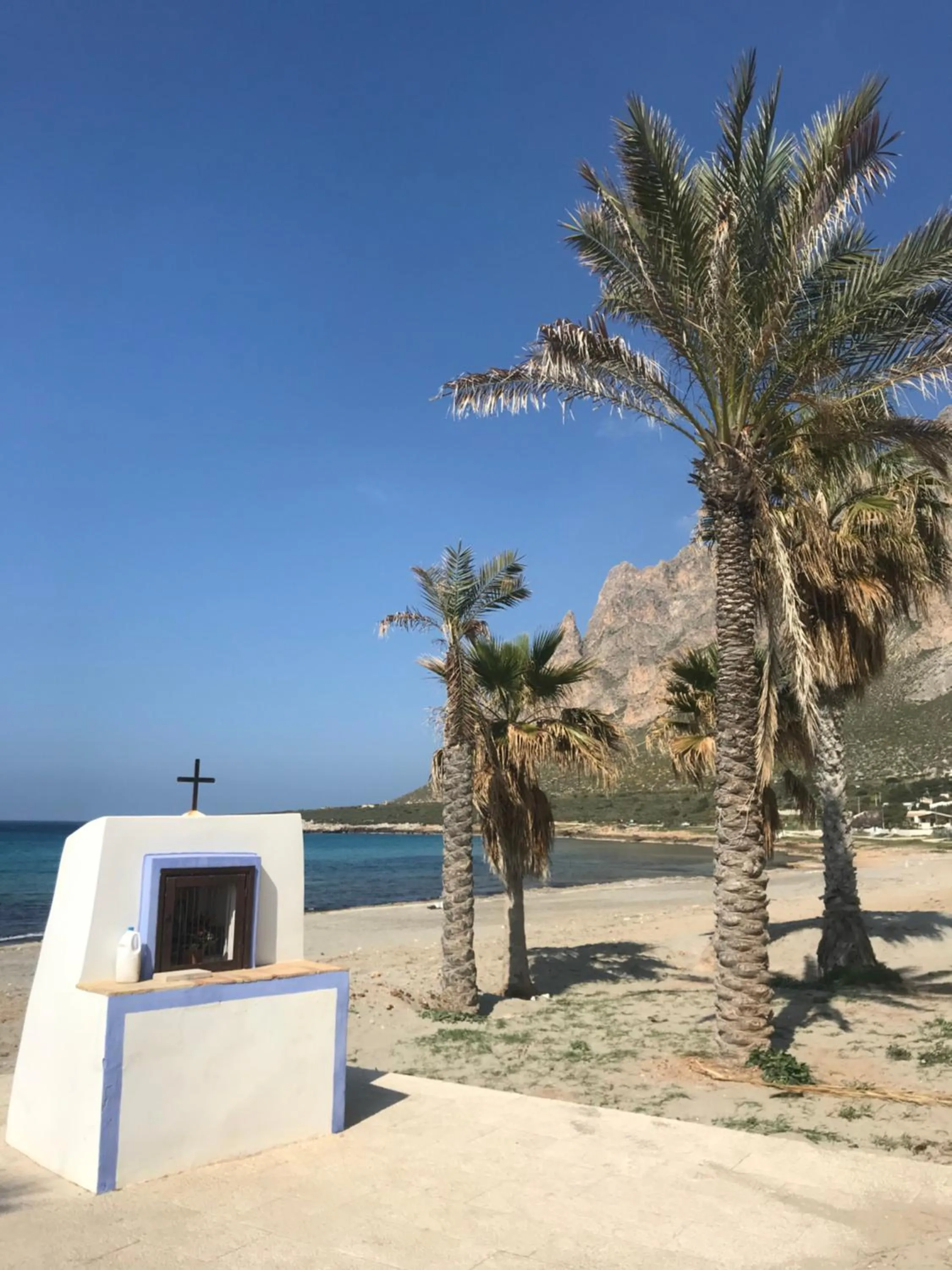 Beach in Baia Cofano Home