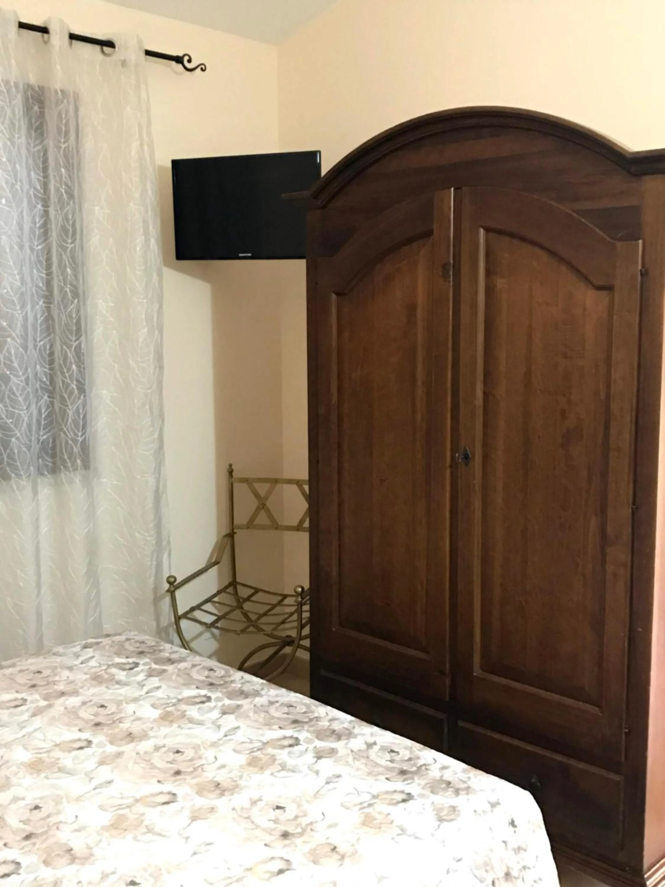 Photo of the whole room, Bed in Baia Cofano Home