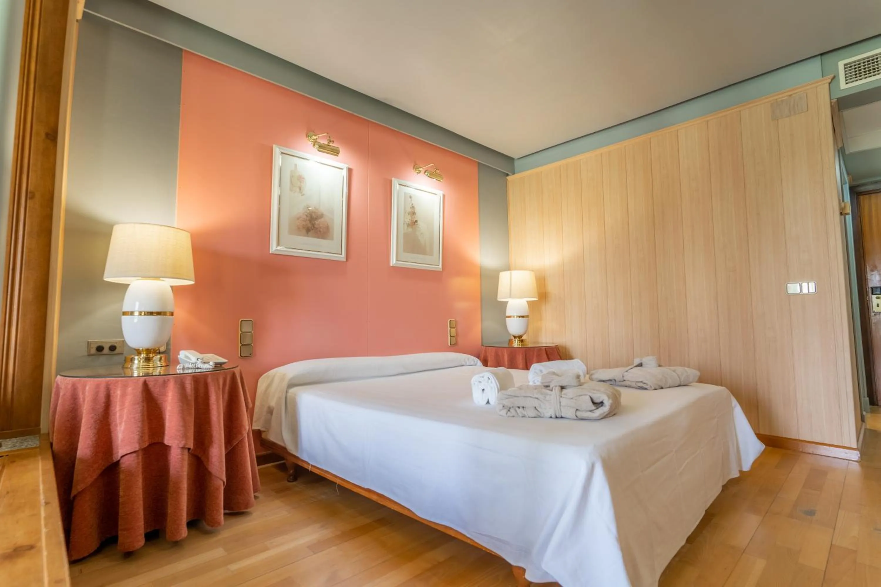 Bed in Hotel Balneario de Chiclana