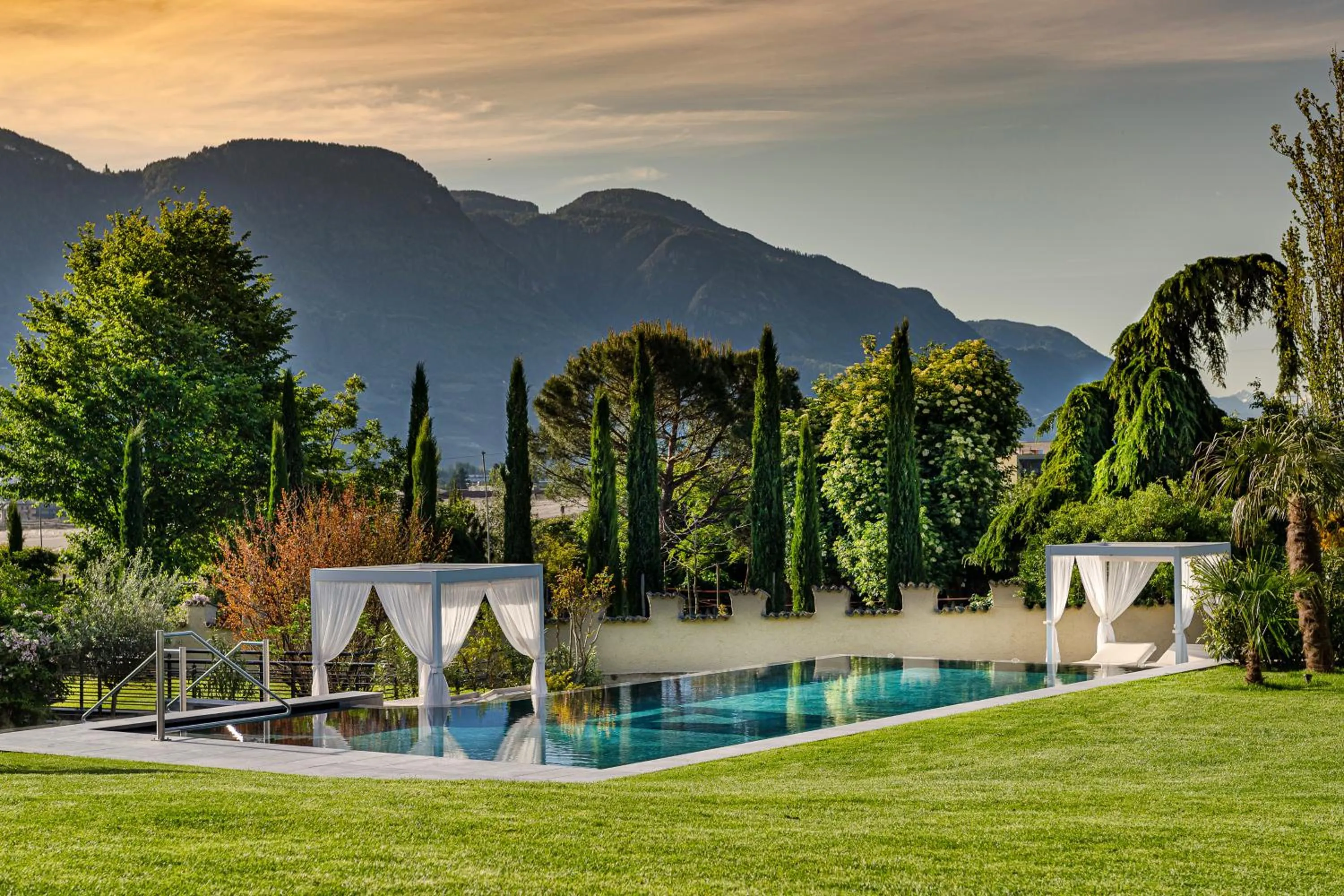 Spring in FAYN garden retreat hotel