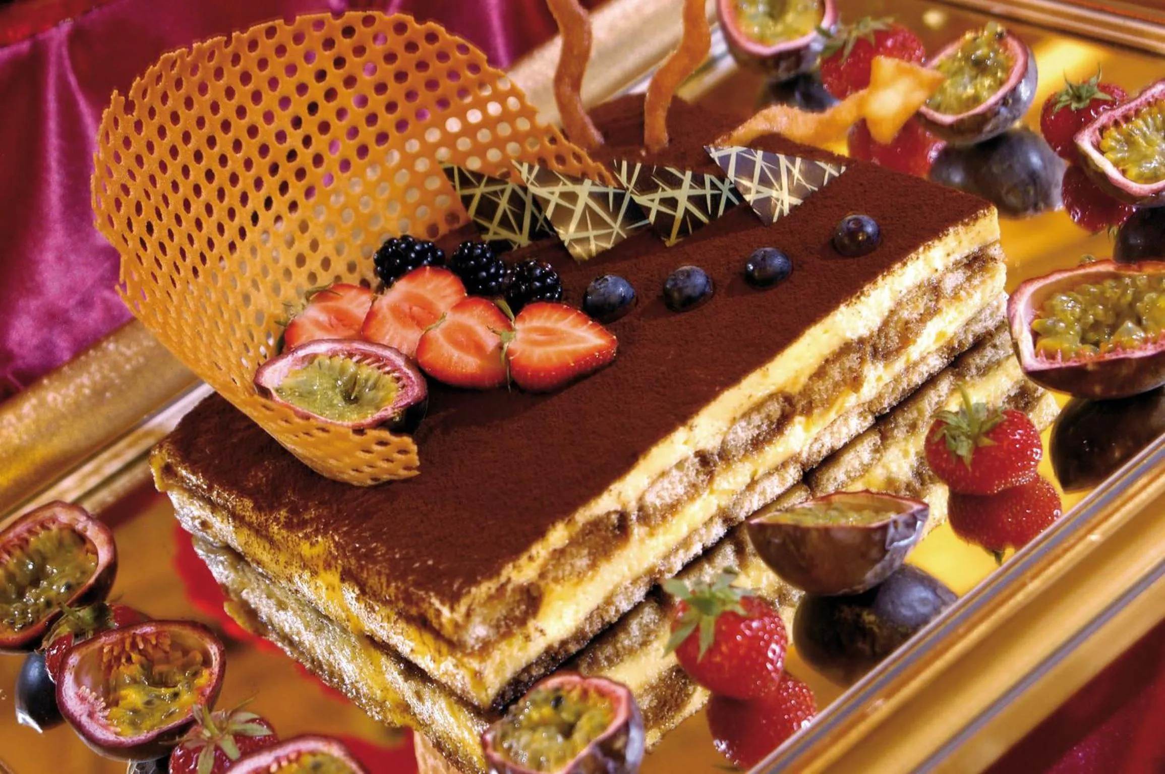 Restaurant/places to eat in FAYN garden retreat hotel