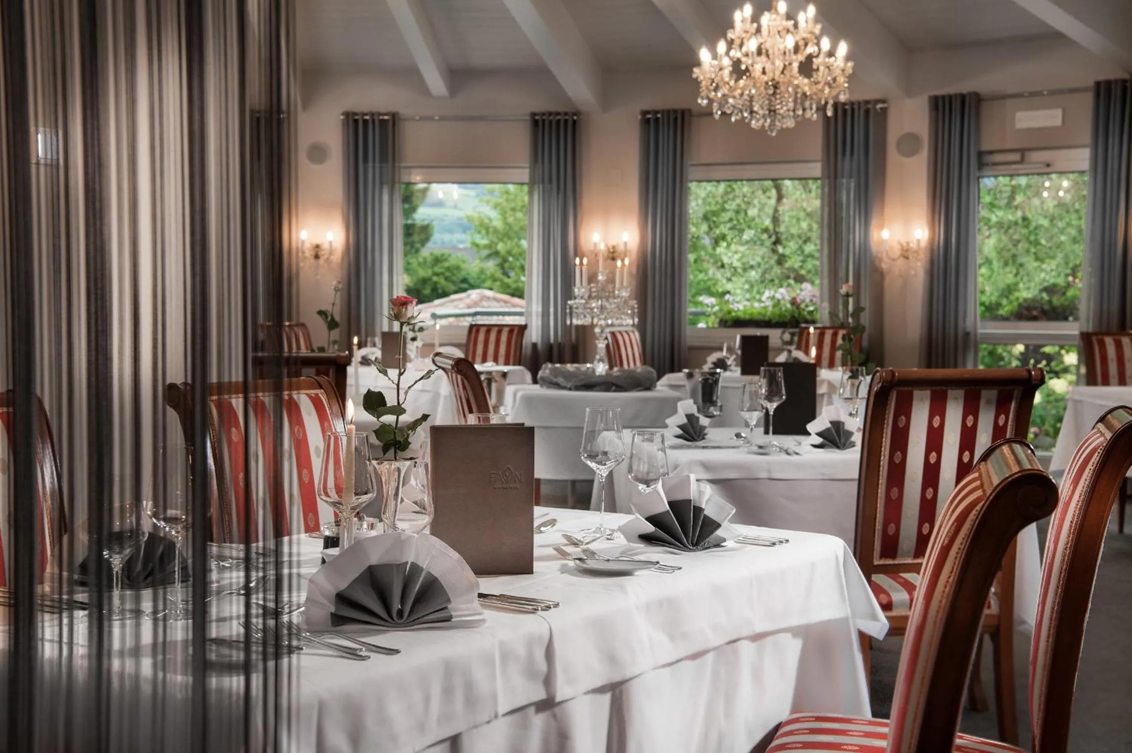 Restaurant/places to eat in FAYN garden retreat hotel