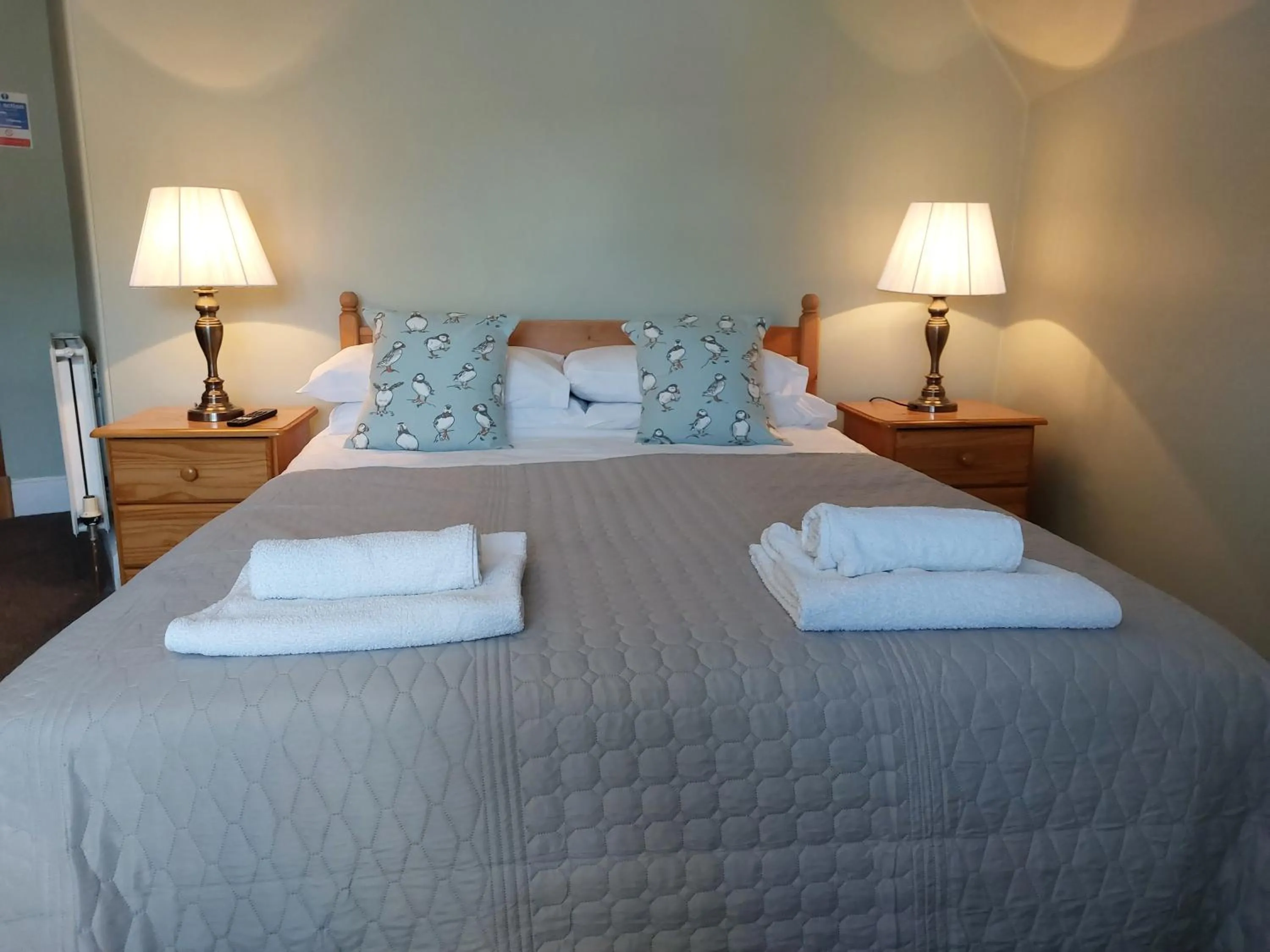 Bedroom, Bed in Eddlewood Guest House