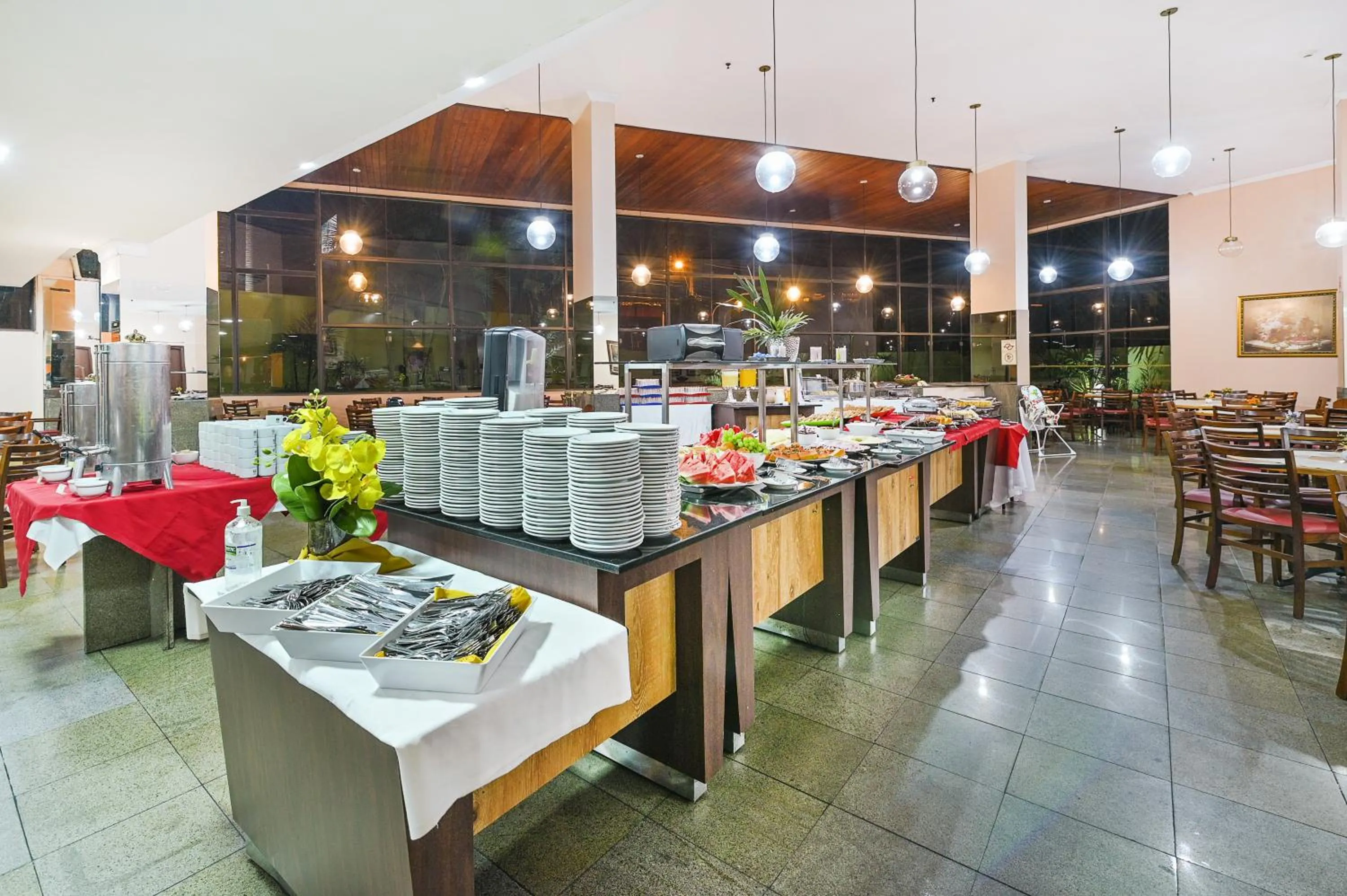 Breakfast in Hotel Nacional Inn Campinas Trevo