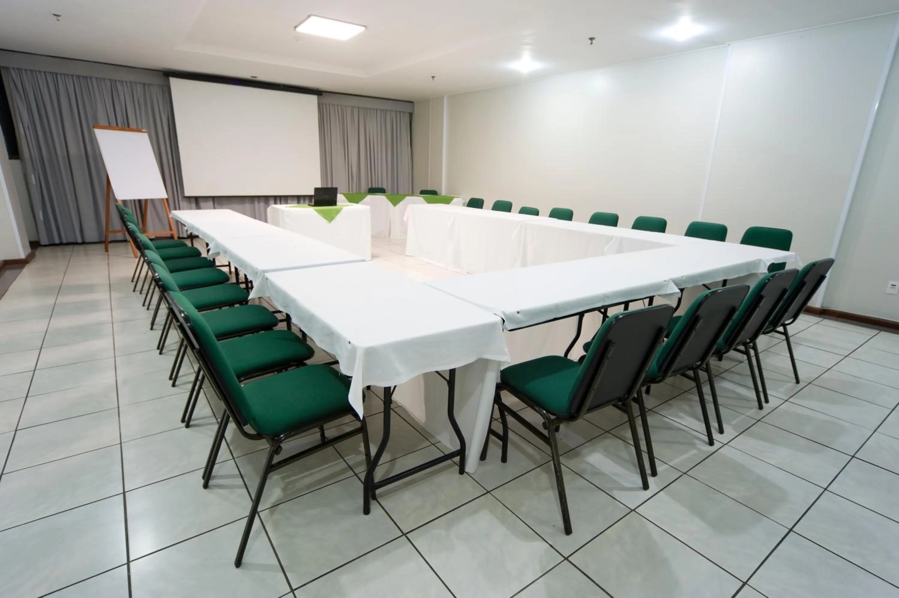Meeting/conference room in Hotel Nacional Inn Campinas Trevo