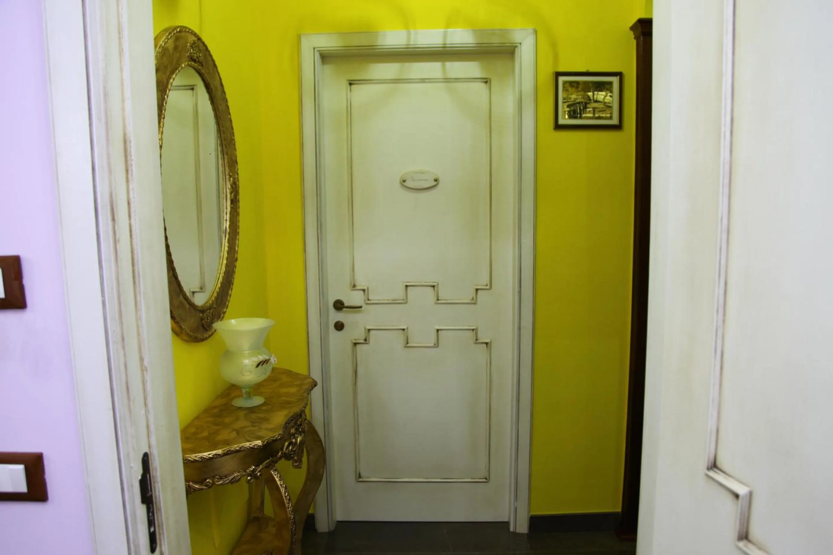 Decorative detail in Palazzo Primavera