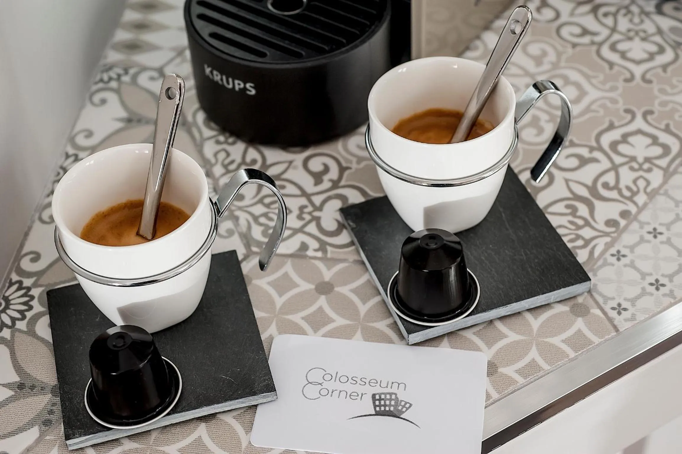 Breakfast in Colosseum Corner