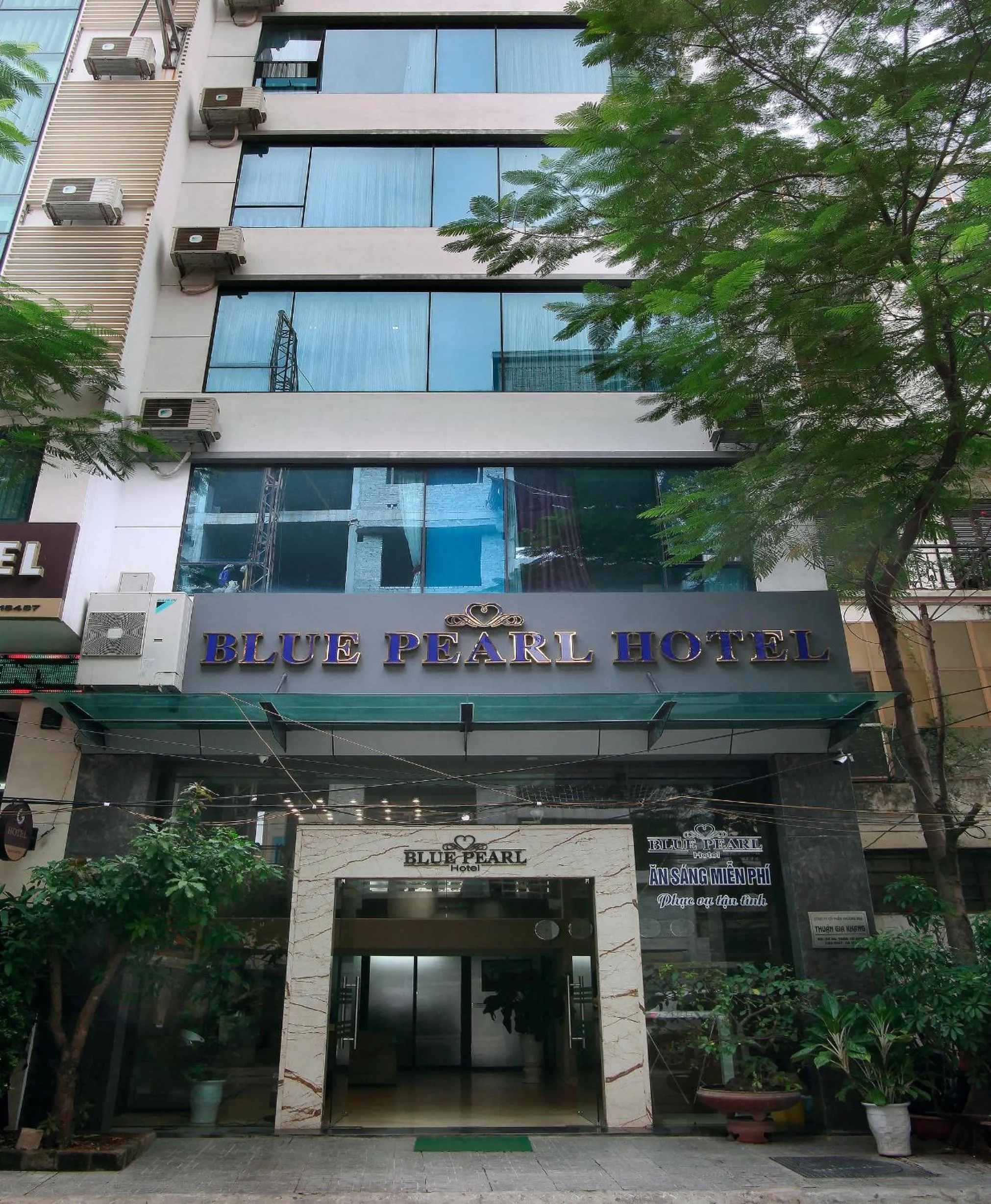 Property building in Blue Pearl Hanoi Hotel