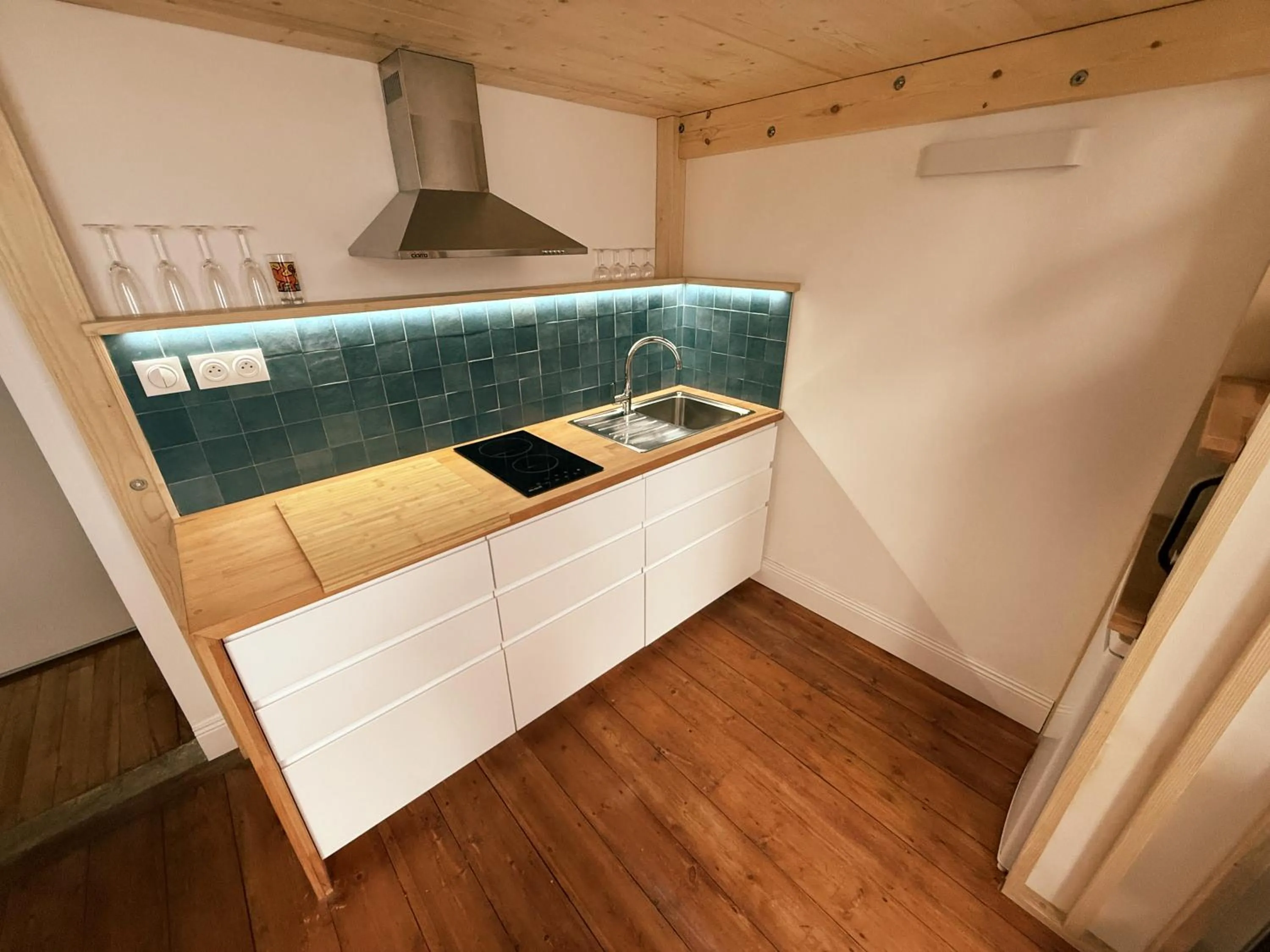 Kitchen or kitchenette in StudioLille - Beaux-Arts