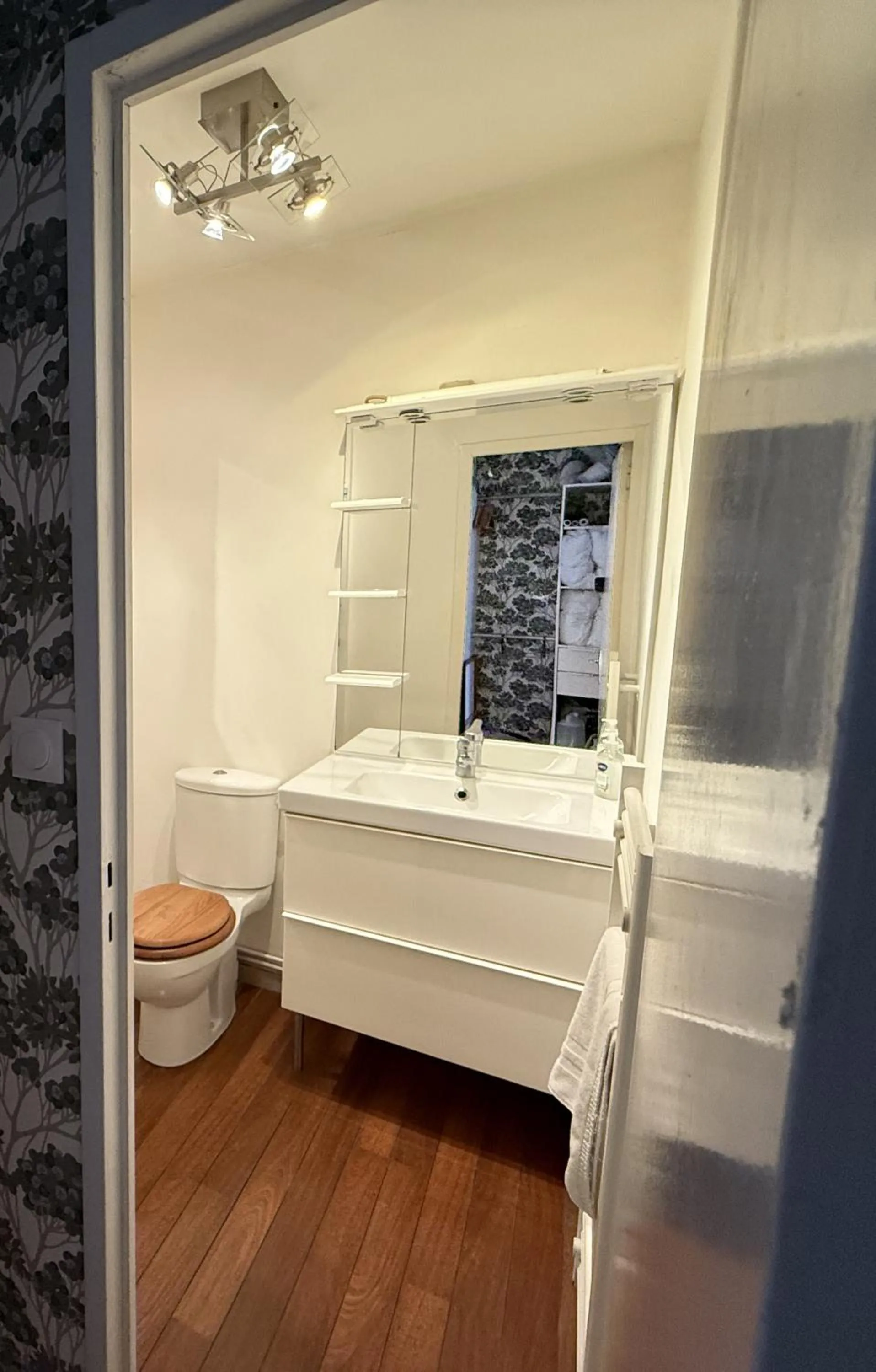 Bathroom in StudioLille - Beaux-Arts