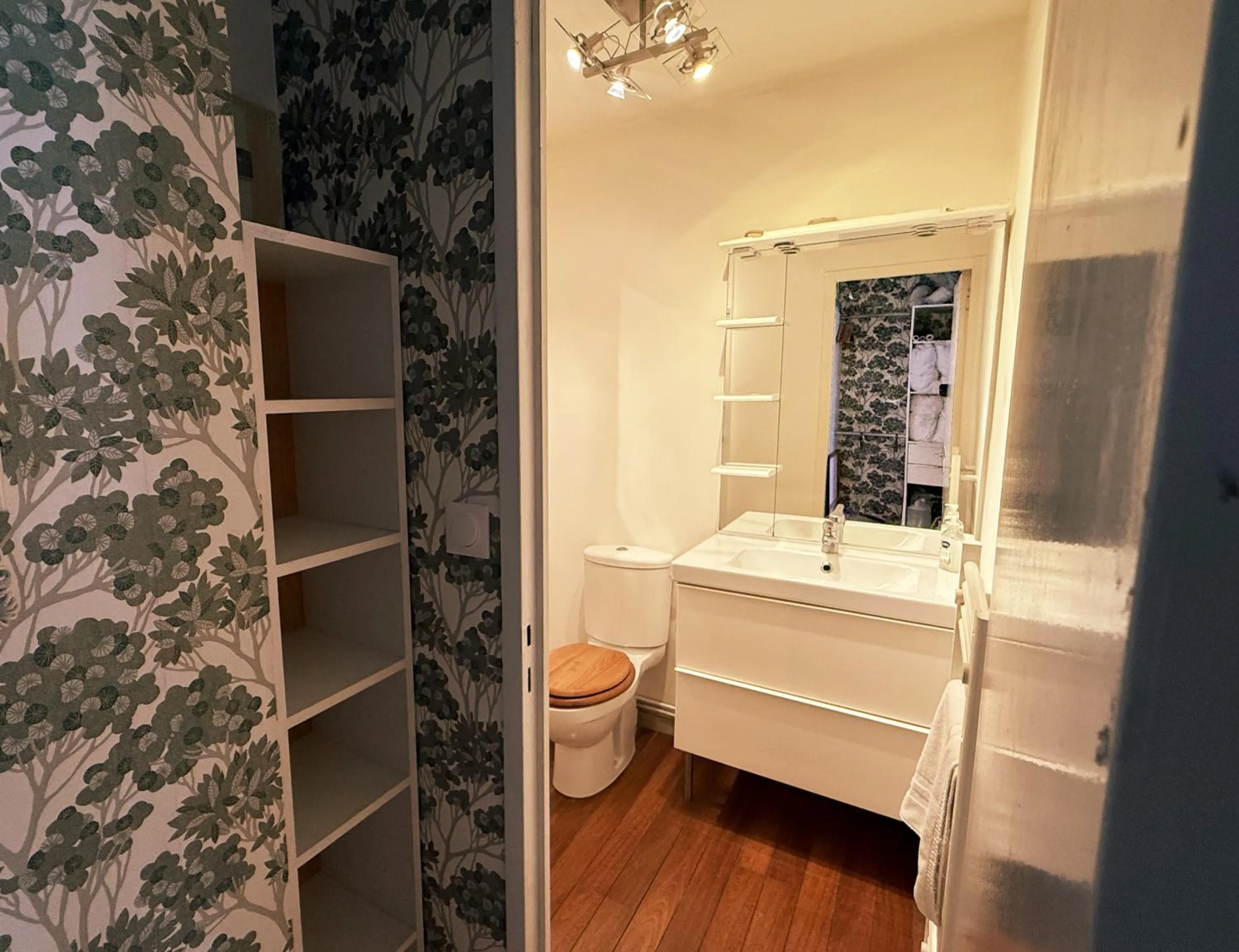 Bathroom in StudioLille - Beaux-Arts