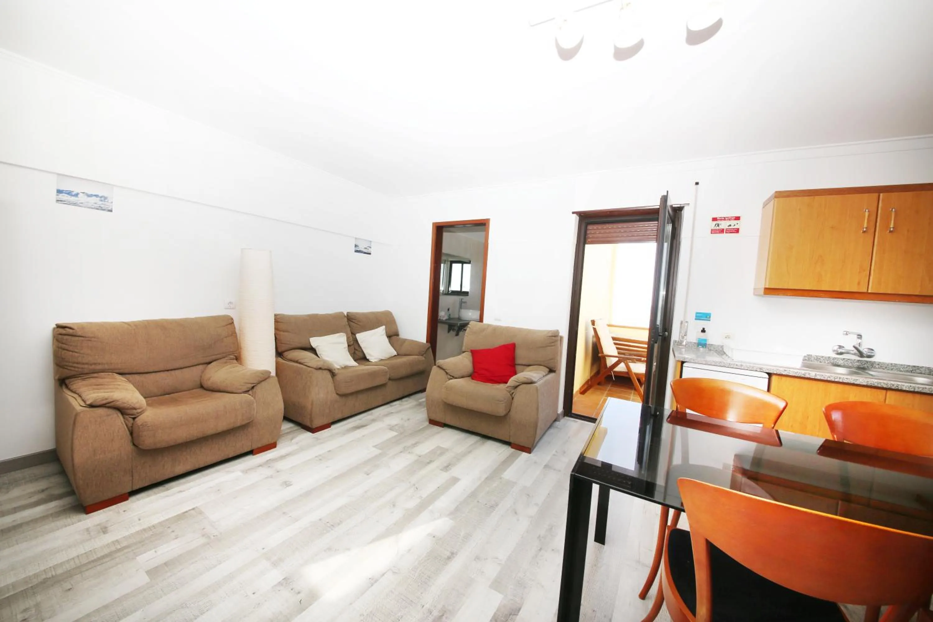 Prime Oceanfront Apartment 2