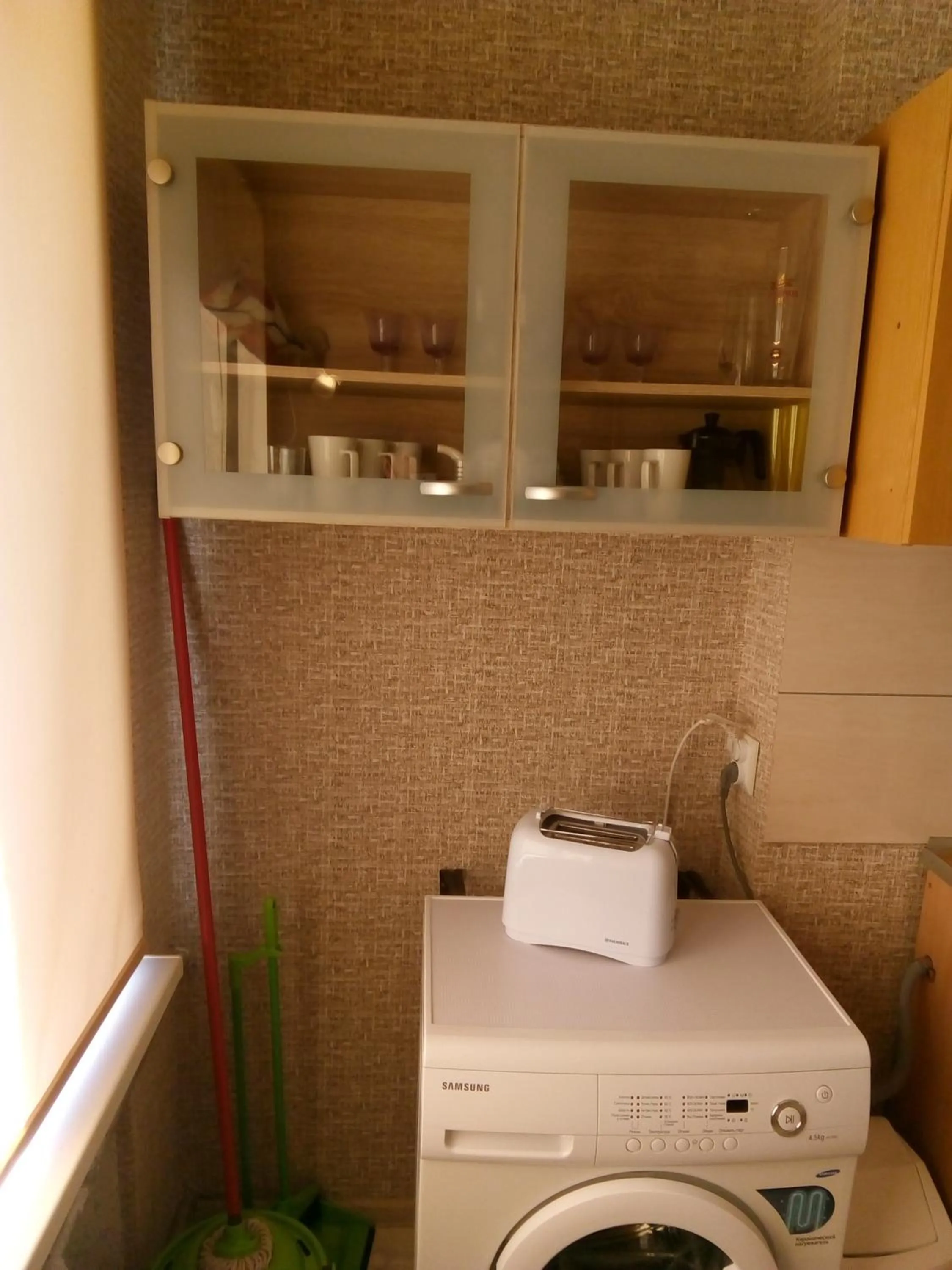 Kitchen or kitchenette in Promenade Central Apartment