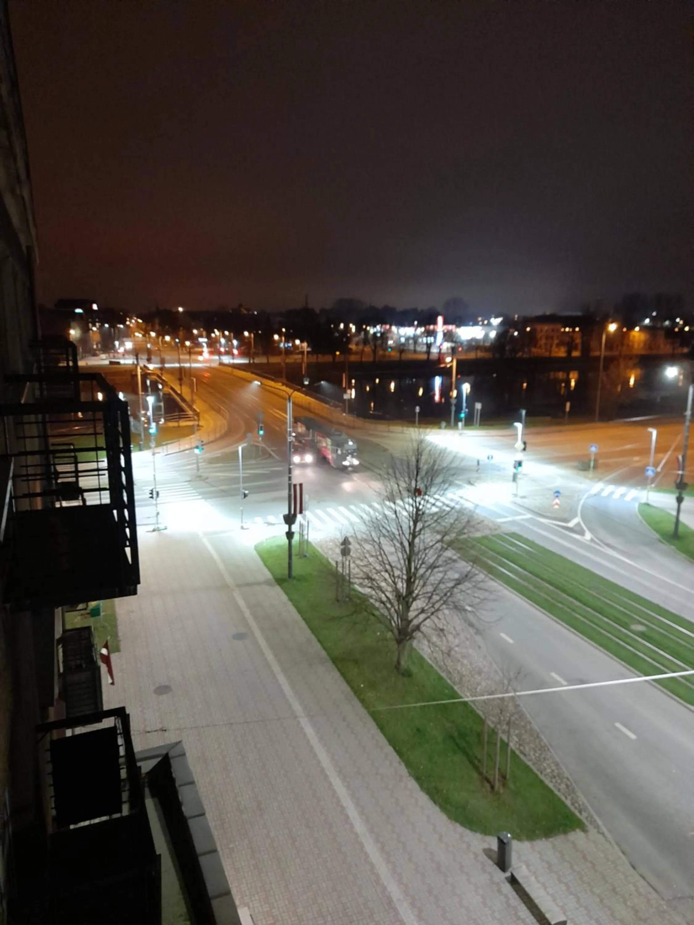 Promenade Central Apartment