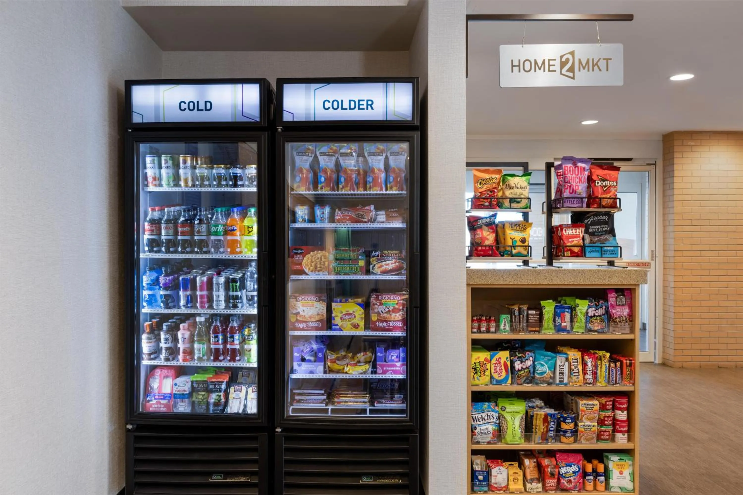 Restaurant/places to eat in Home2 Suites by Hilton Milwaukee Brookfield