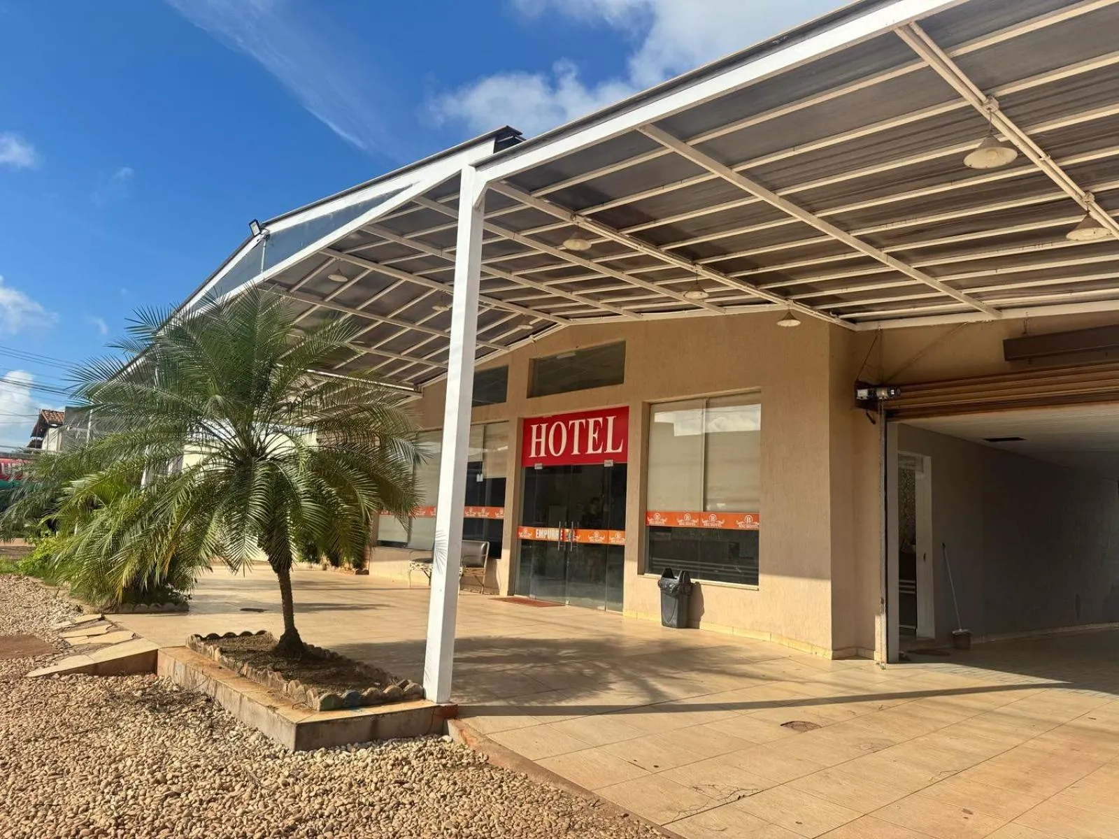 Big Hotel