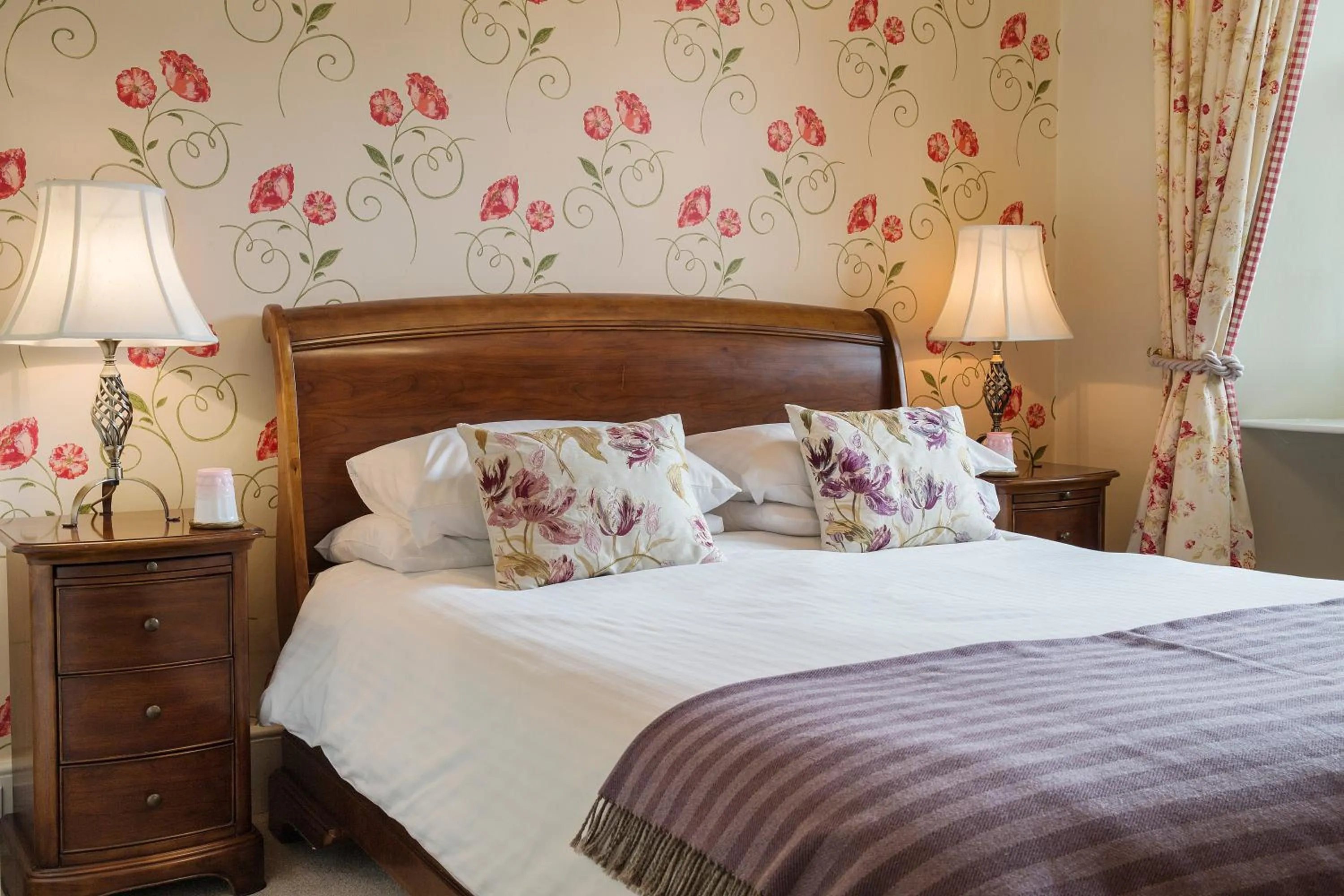 Bed in Raise View House