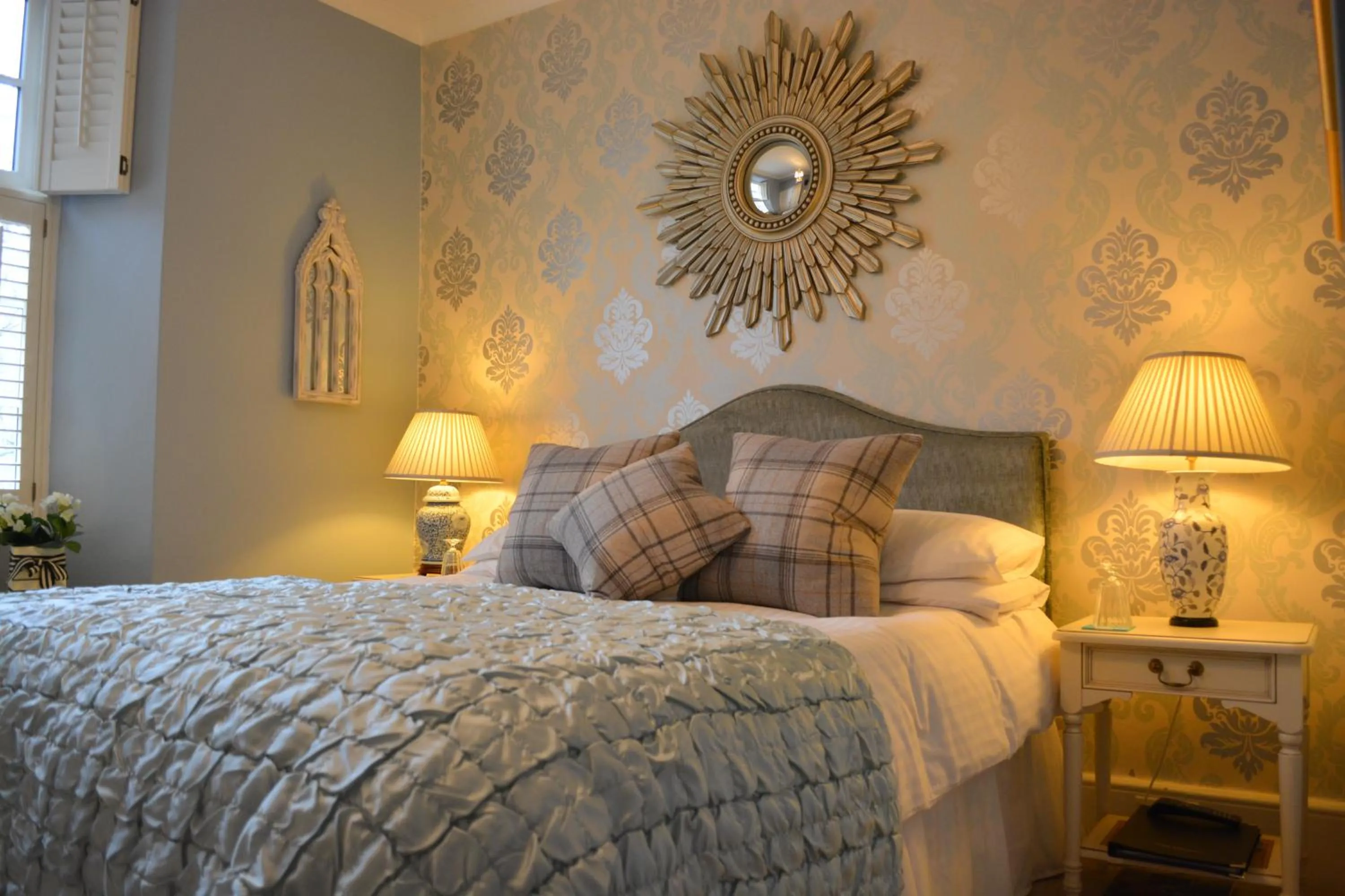 Bed in Raise View House