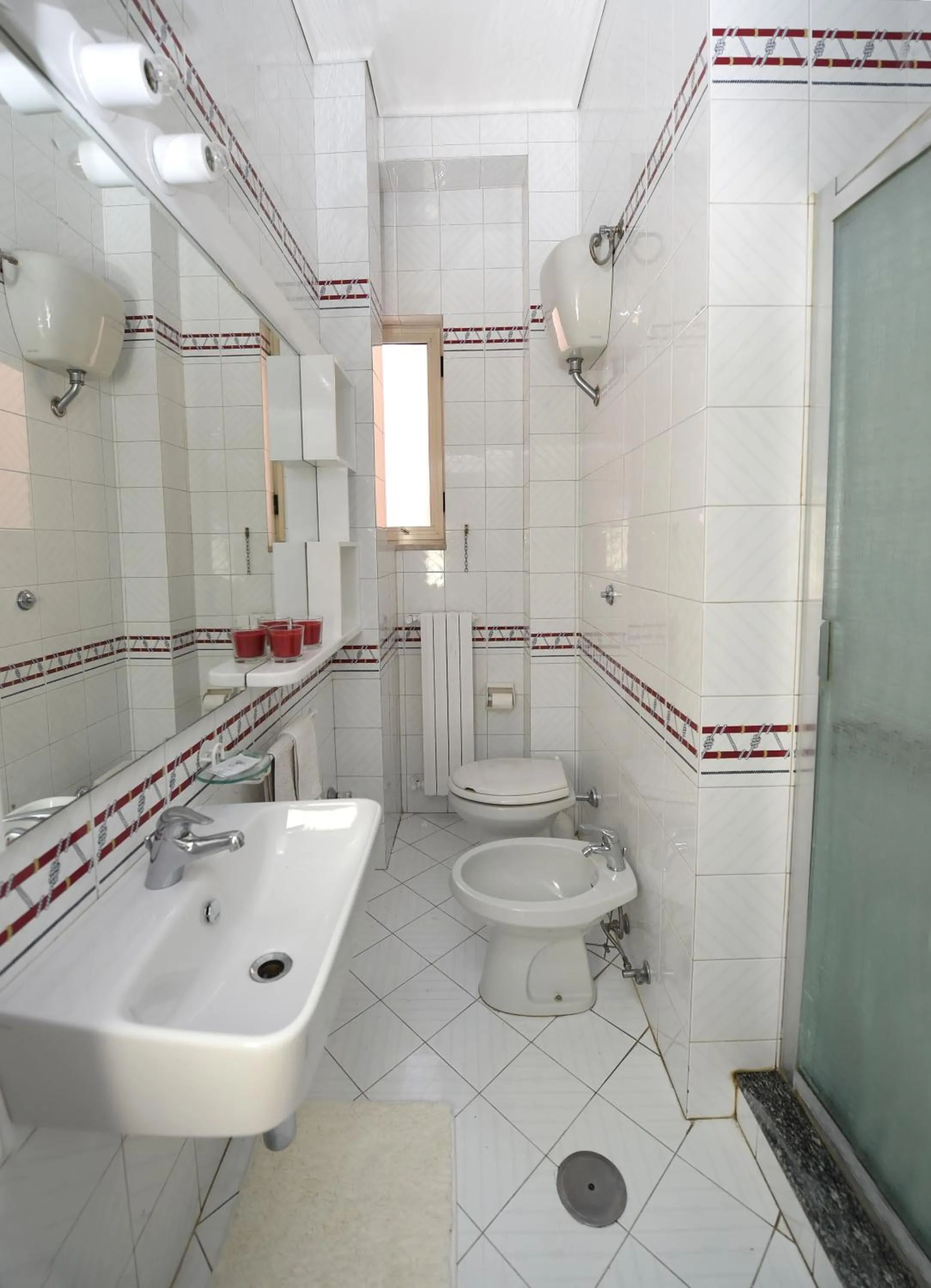 Shower in Appartamento Corso Italia 38 C