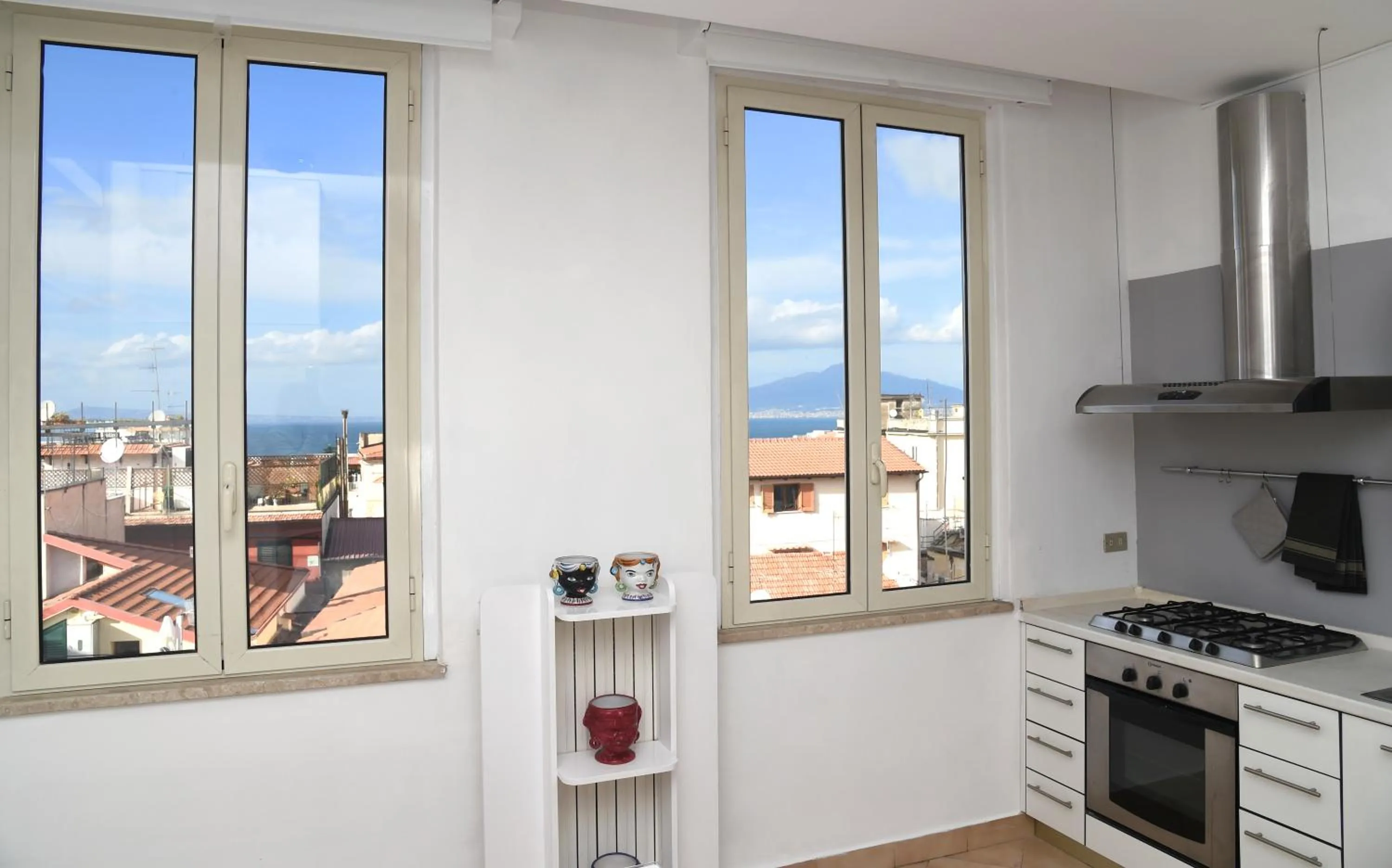 Kitchen or kitchenette in Appartamento Corso Italia 38 C