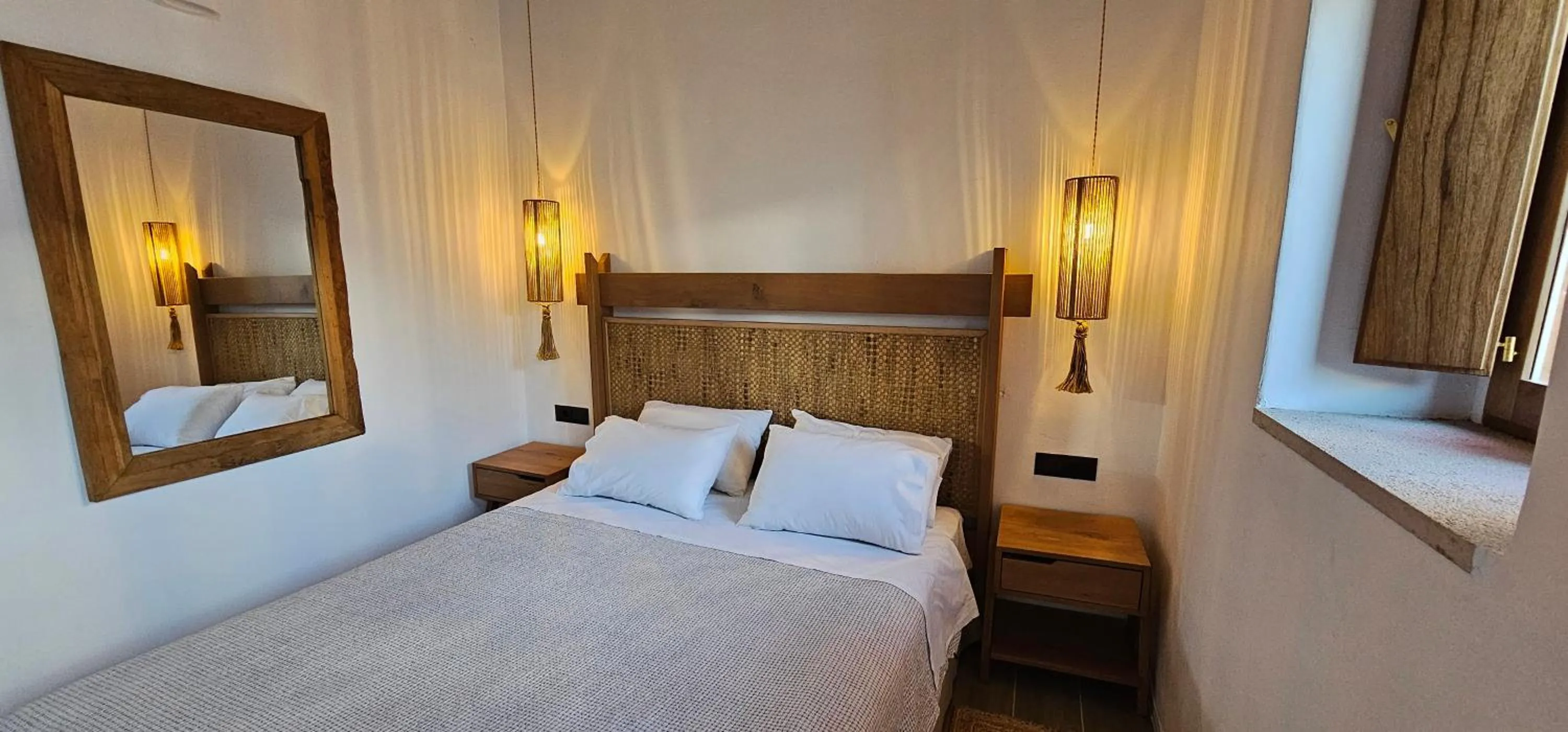Villa Aphrodite Lindos Suites