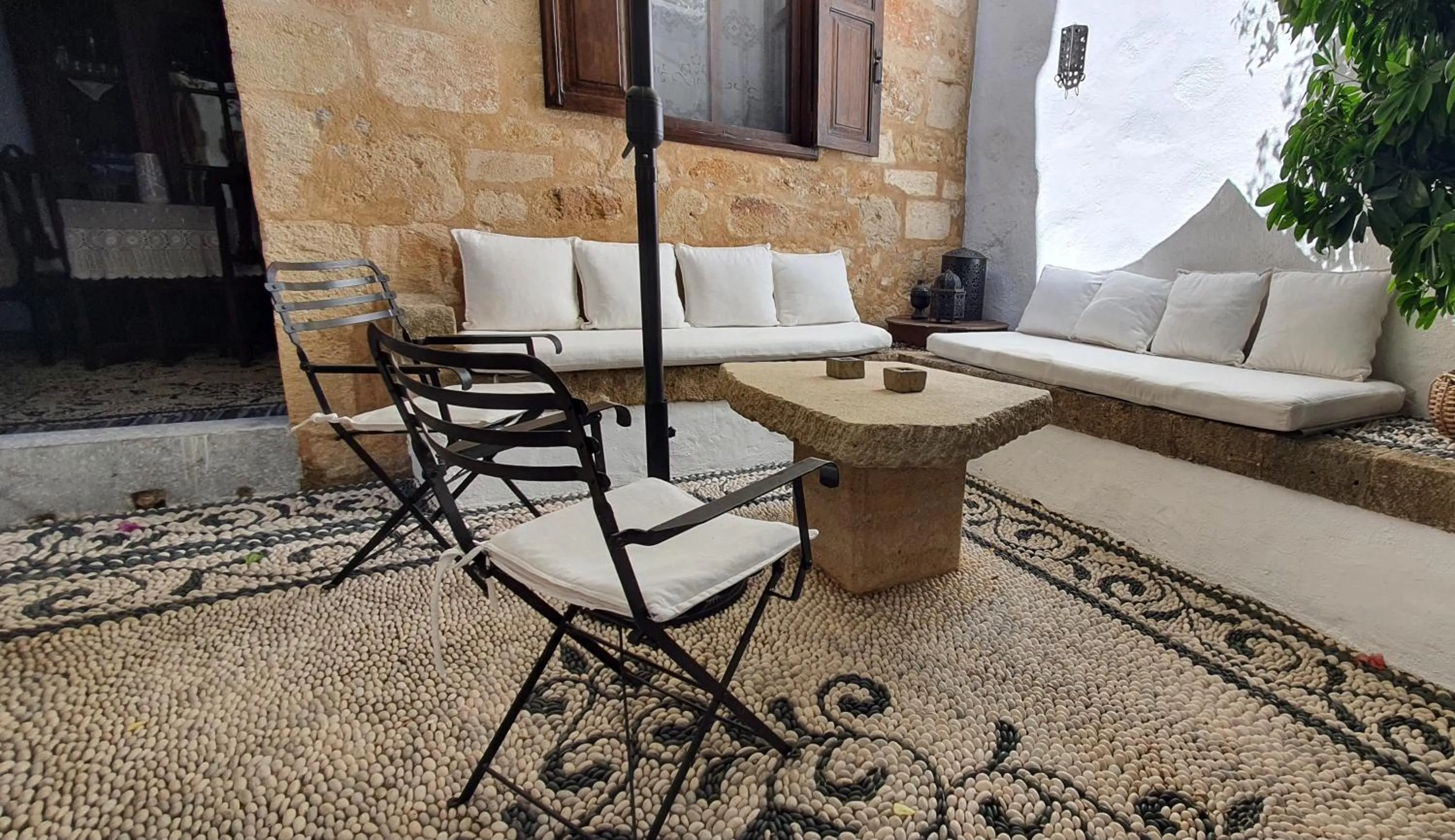 Villa Aphrodite Lindos Suites