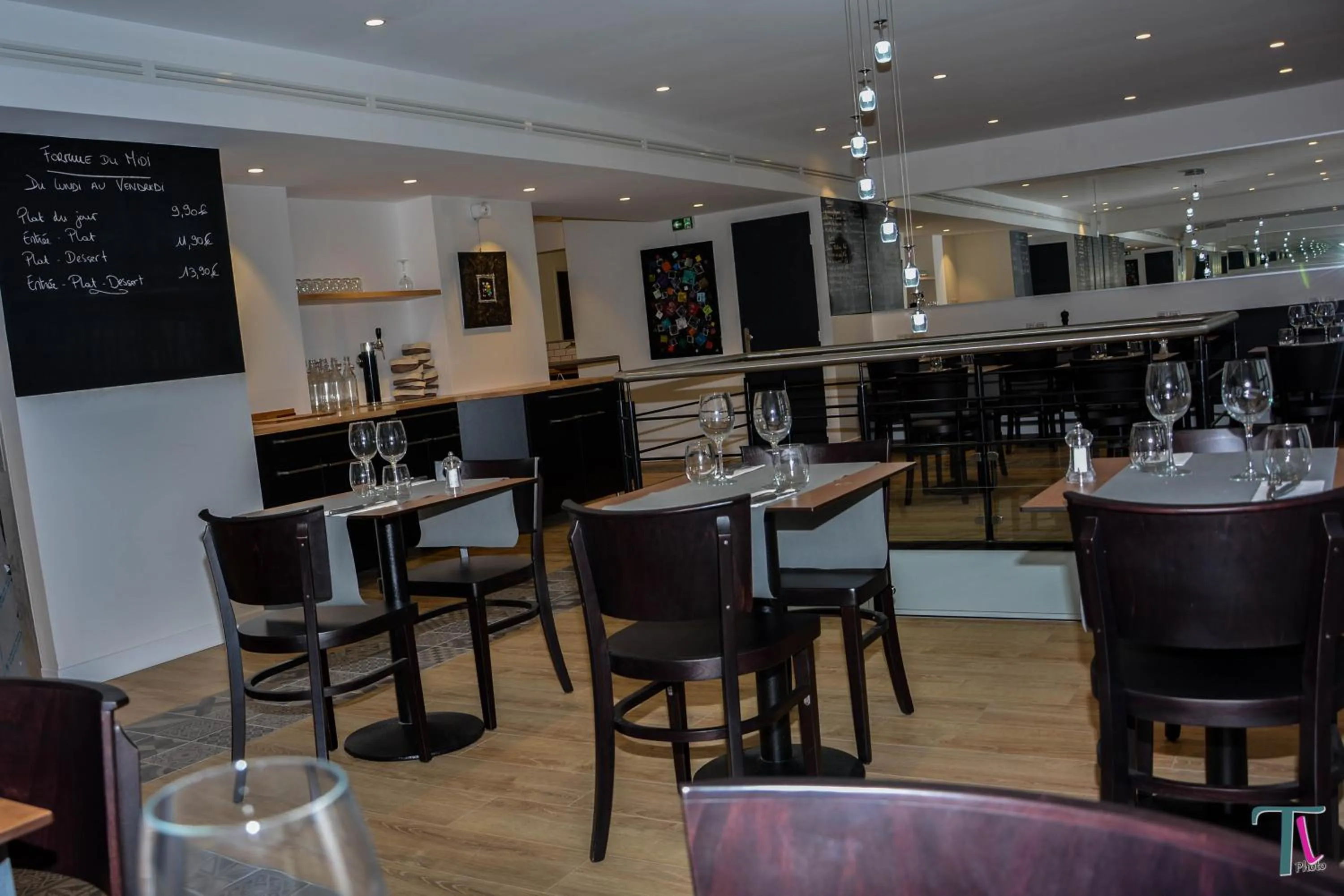 Restaurant/places to eat in Le Matisse Pau Centre